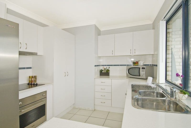 30 Charlton Crescent, ORMEAU QLD 4208, Ormeau - Thumbnail 5