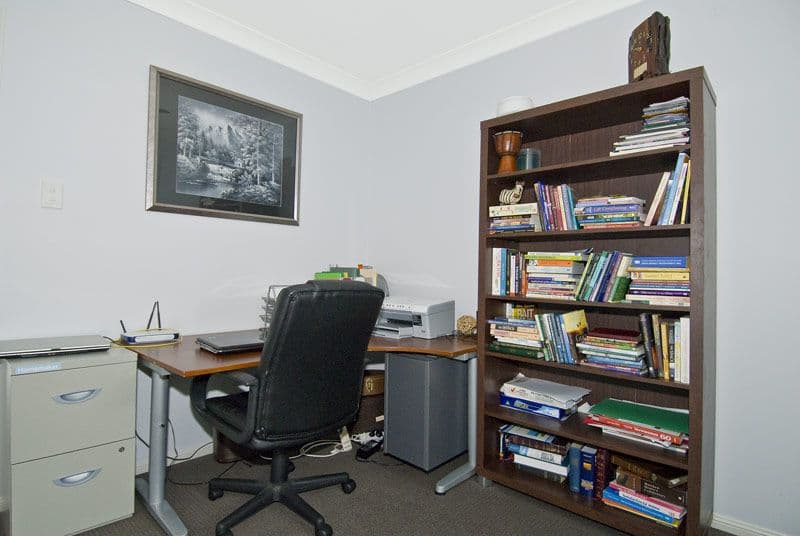 30 Charlton Crescent, ORMEAU QLD 4208, Ormeau - Thumbnail 8
