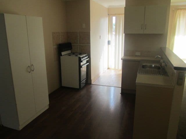 11 Garrett Corner, PARMELIA WA 6167, Parmelia - Thumbnail 2