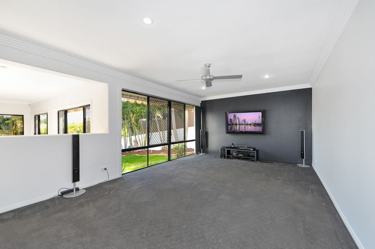 47 Maltravers Drive, Arundel QLD 4214, Arundel - Thumbnail 5