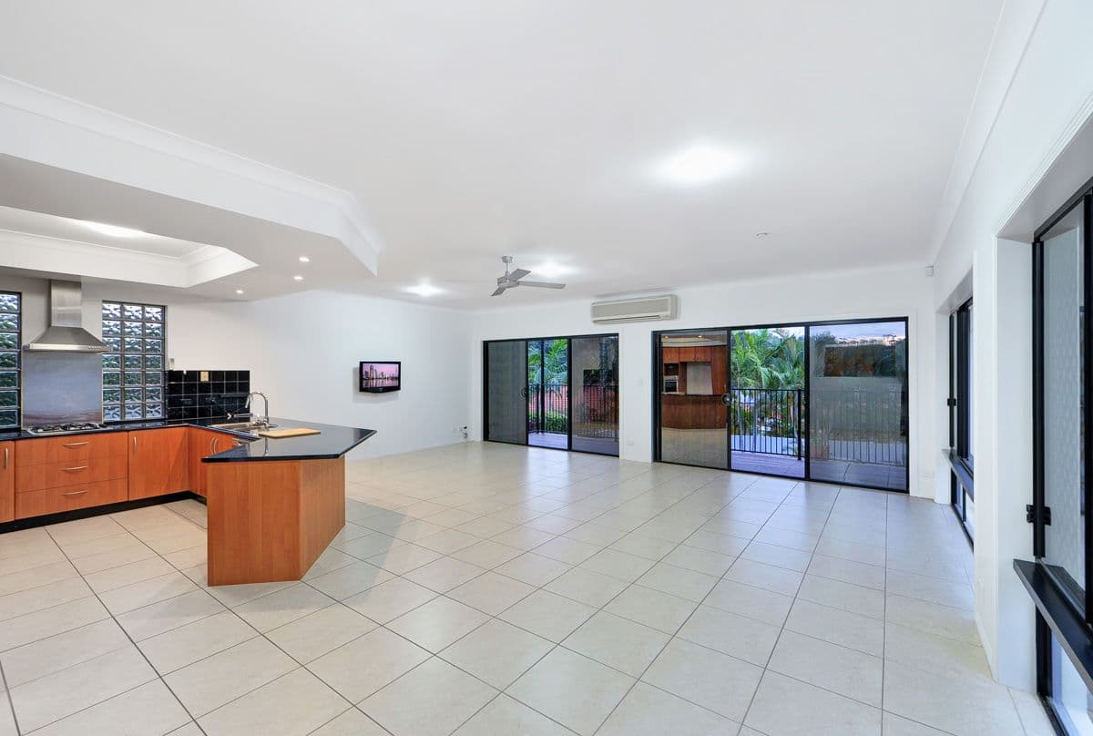 47 Maltravers Drive, Arundel QLD 4214, Arundel - Thumbnail 7