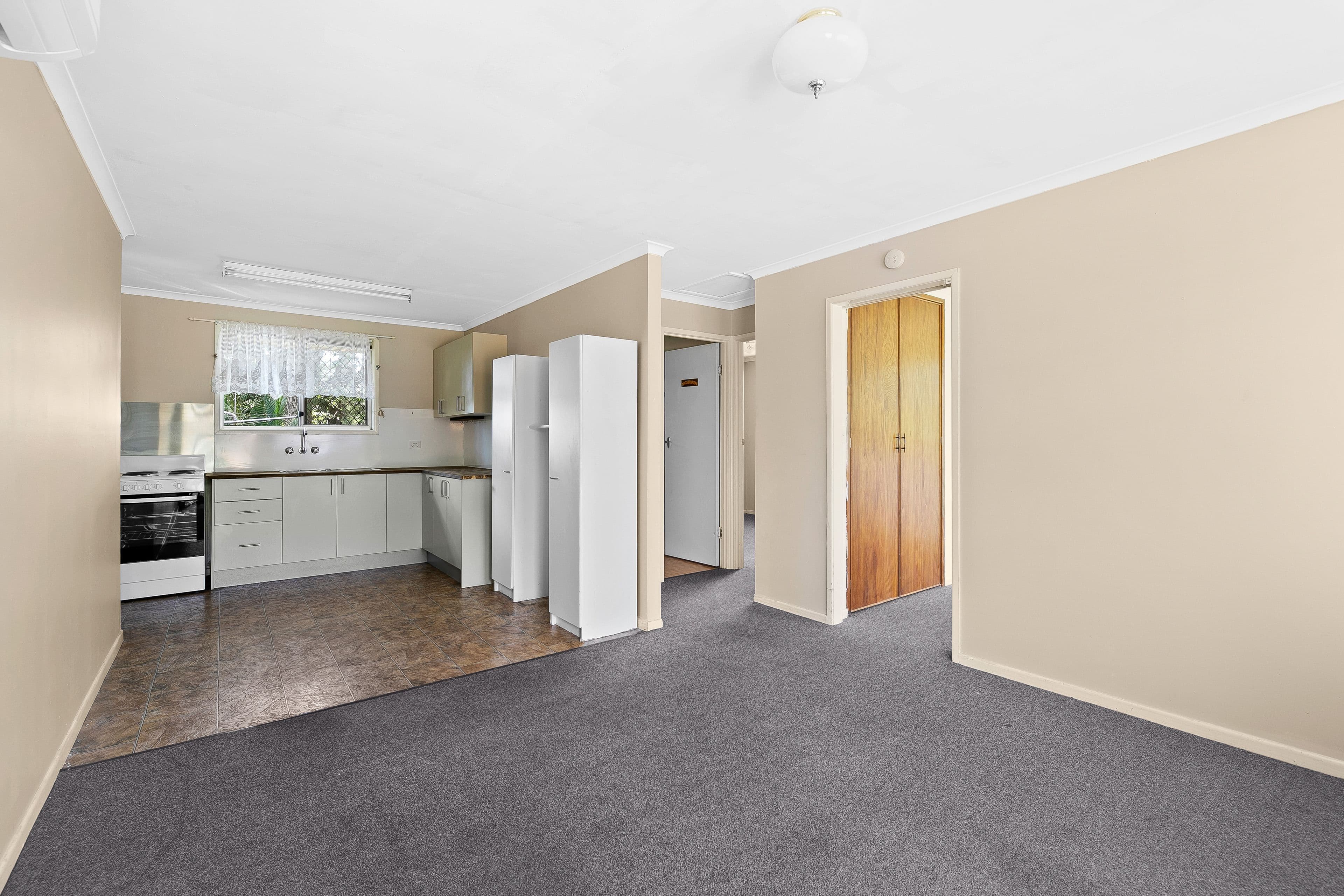 100a Holberton Street, Newtown QLD 4350, Newtown - Thumbnail 2
