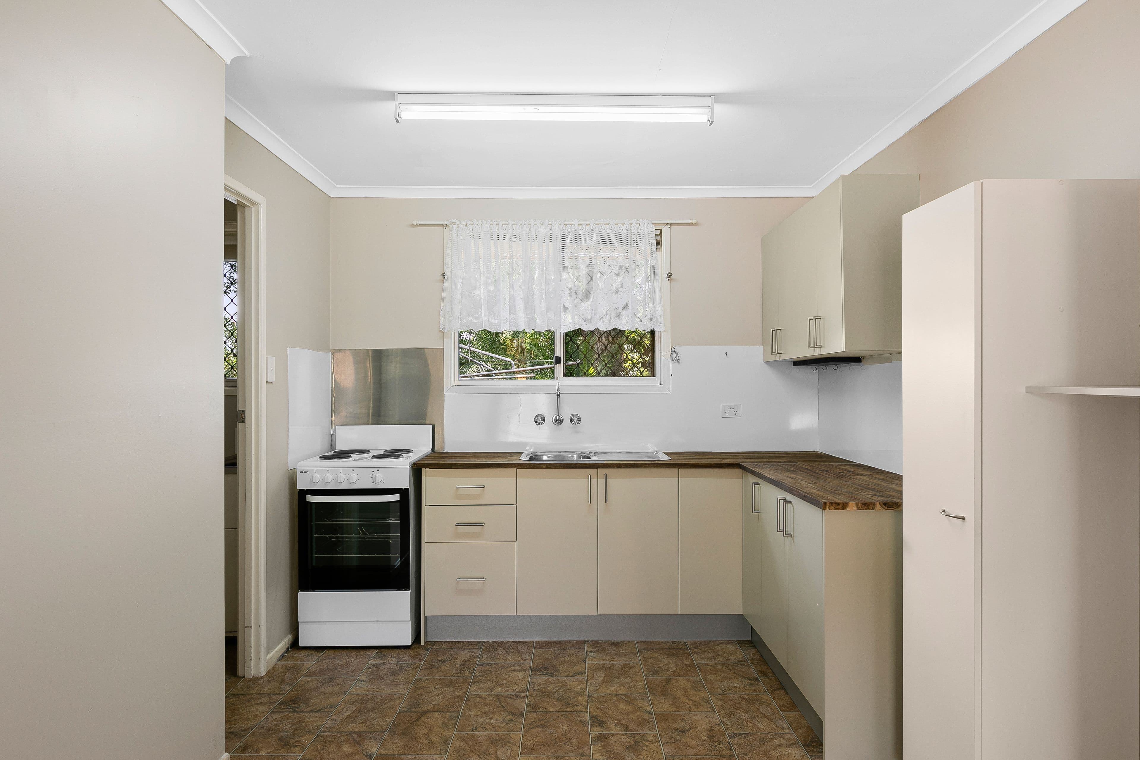 100a Holberton Street, Newtown QLD 4350, Newtown - Thumbnail 3