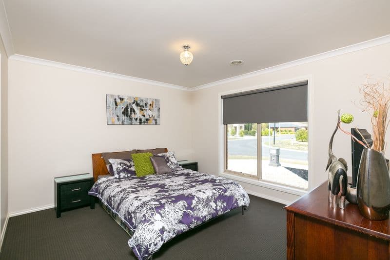 1 Triplett Avenue, Ascot VIC 3551, Ascot - Thumbnail 2