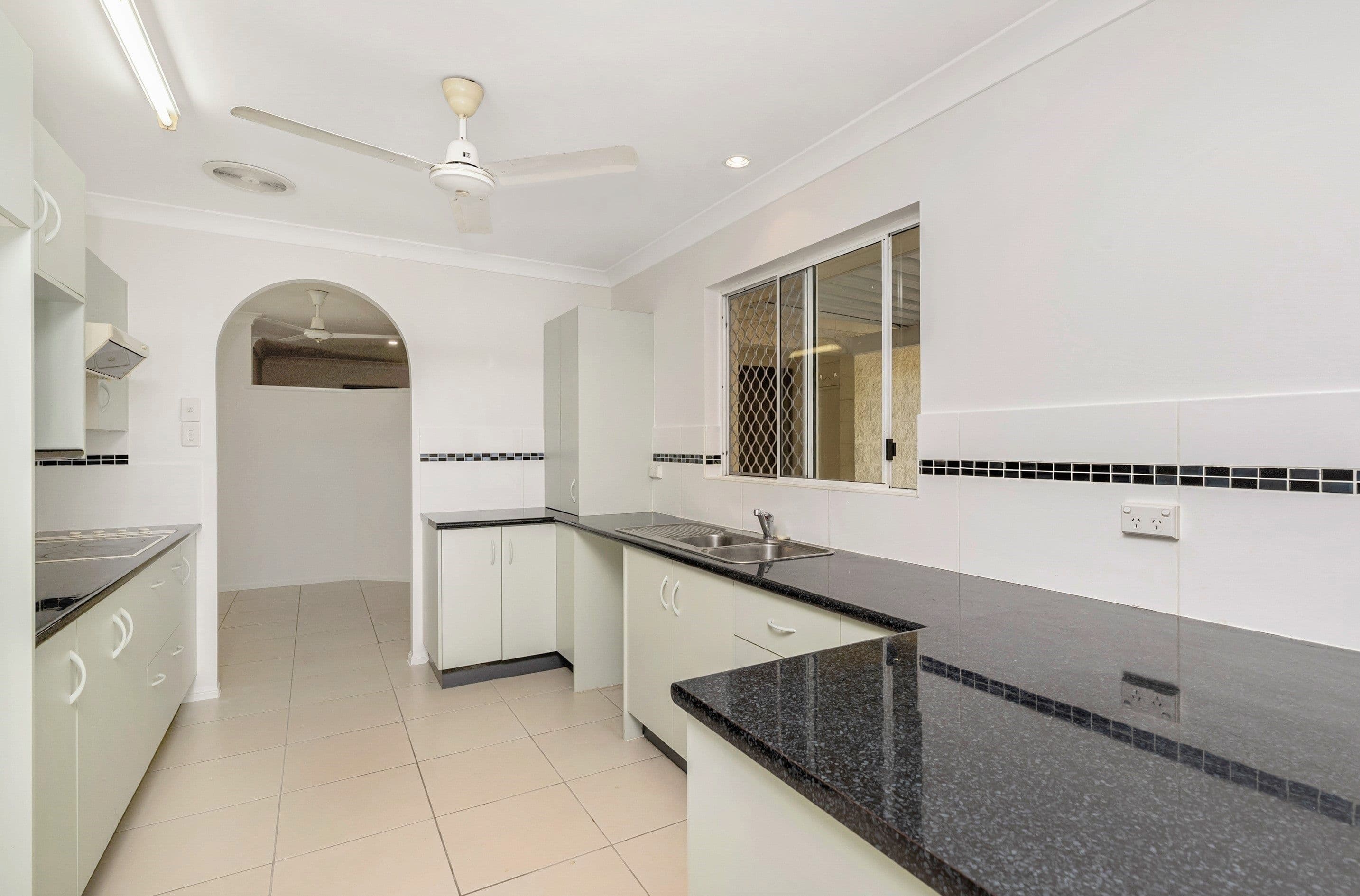 3 Lexington Drive, Wulguru QLD 4811, Wulguru - Thumbnail 3