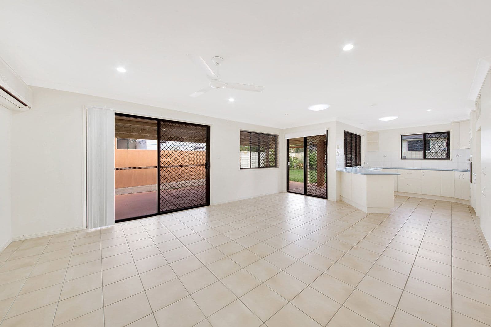 9 Katrina Boulevard, New Auckland QLD 4680, New Auckland - Thumbnail 8