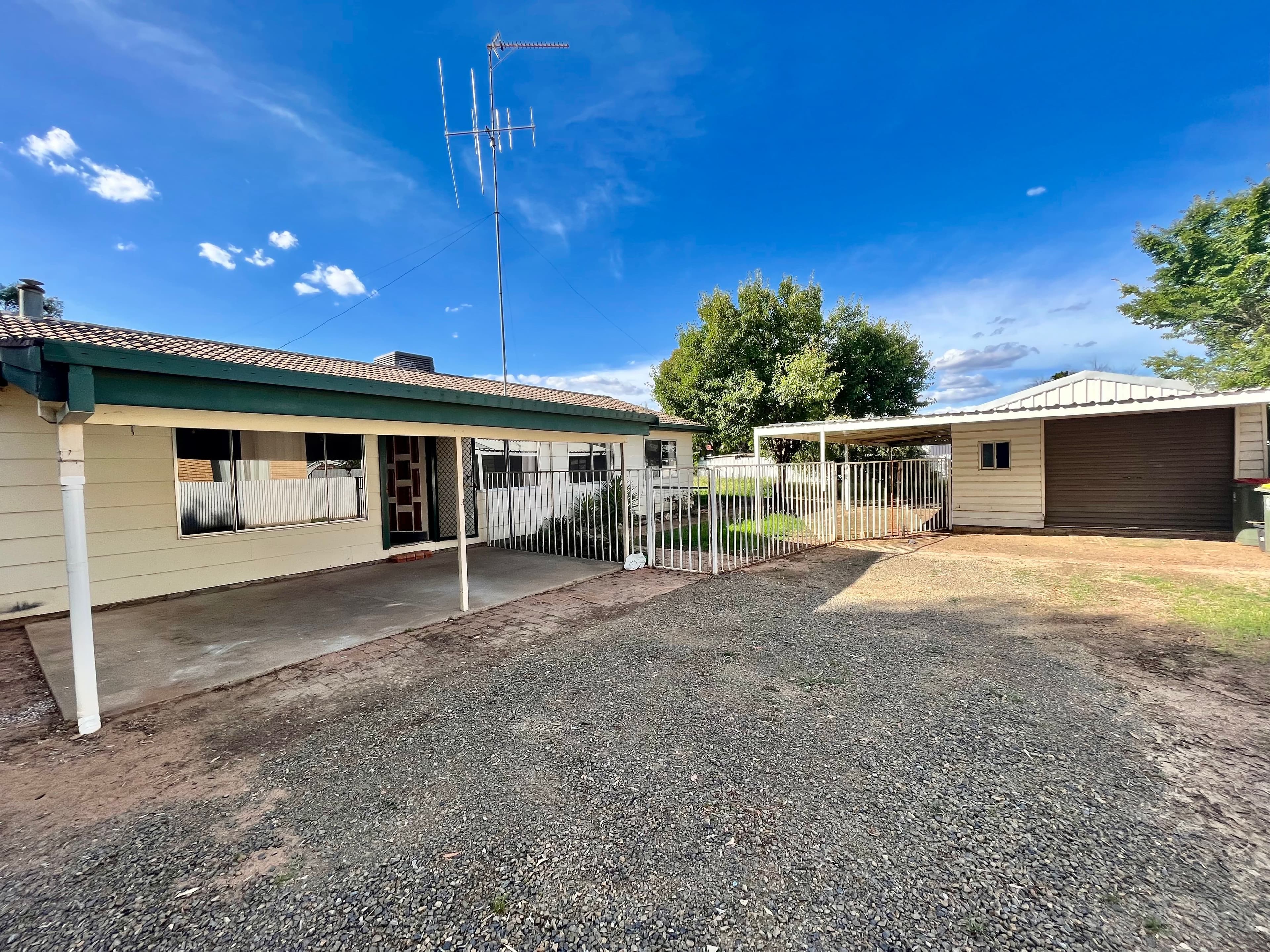 10 Bogan Gate Road, Forbes NSW 2871, Forbes - Thumbnail 2