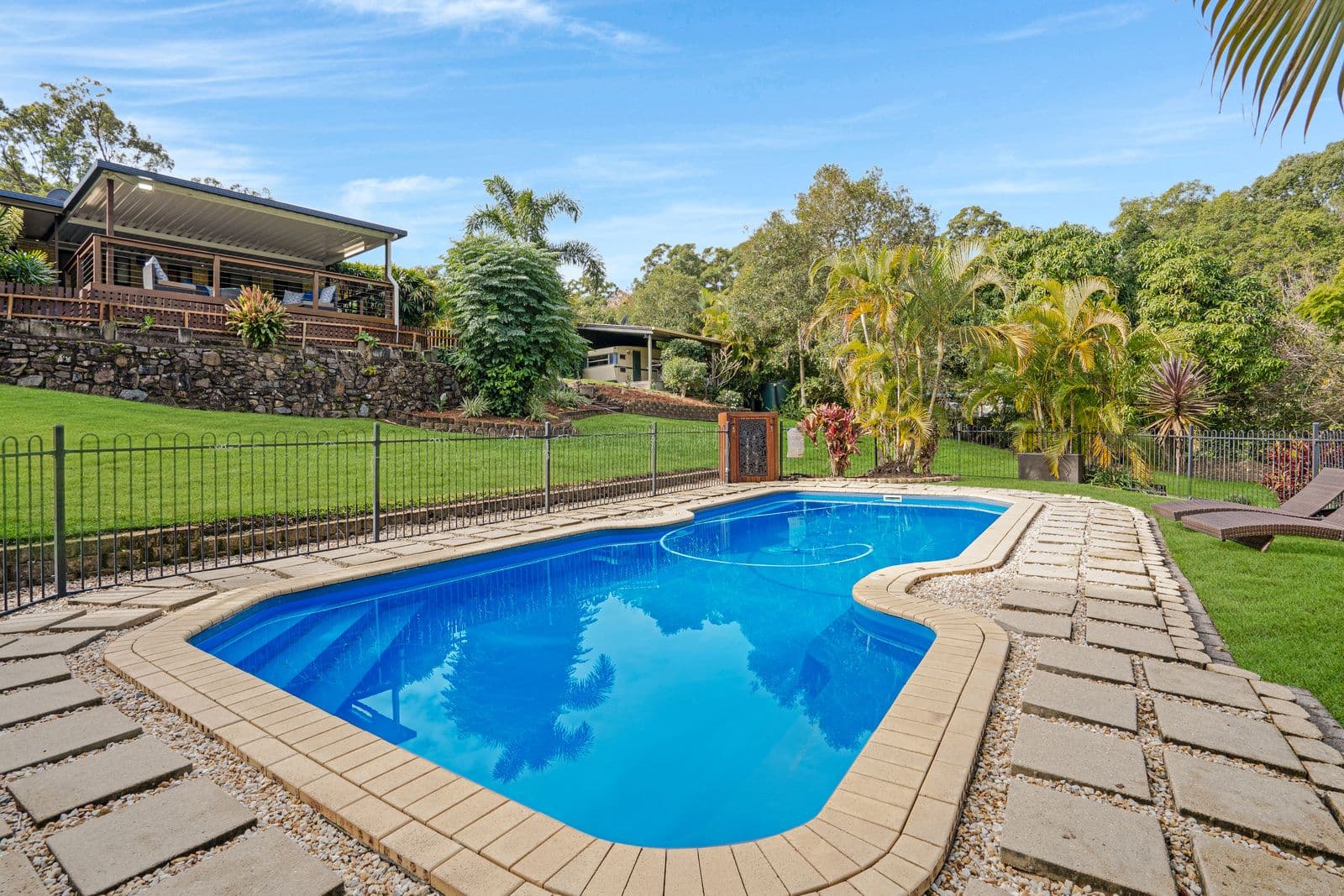 4 Coorabin Court, Tallebudgera QLD 4228, Tallebudgera - Image 1