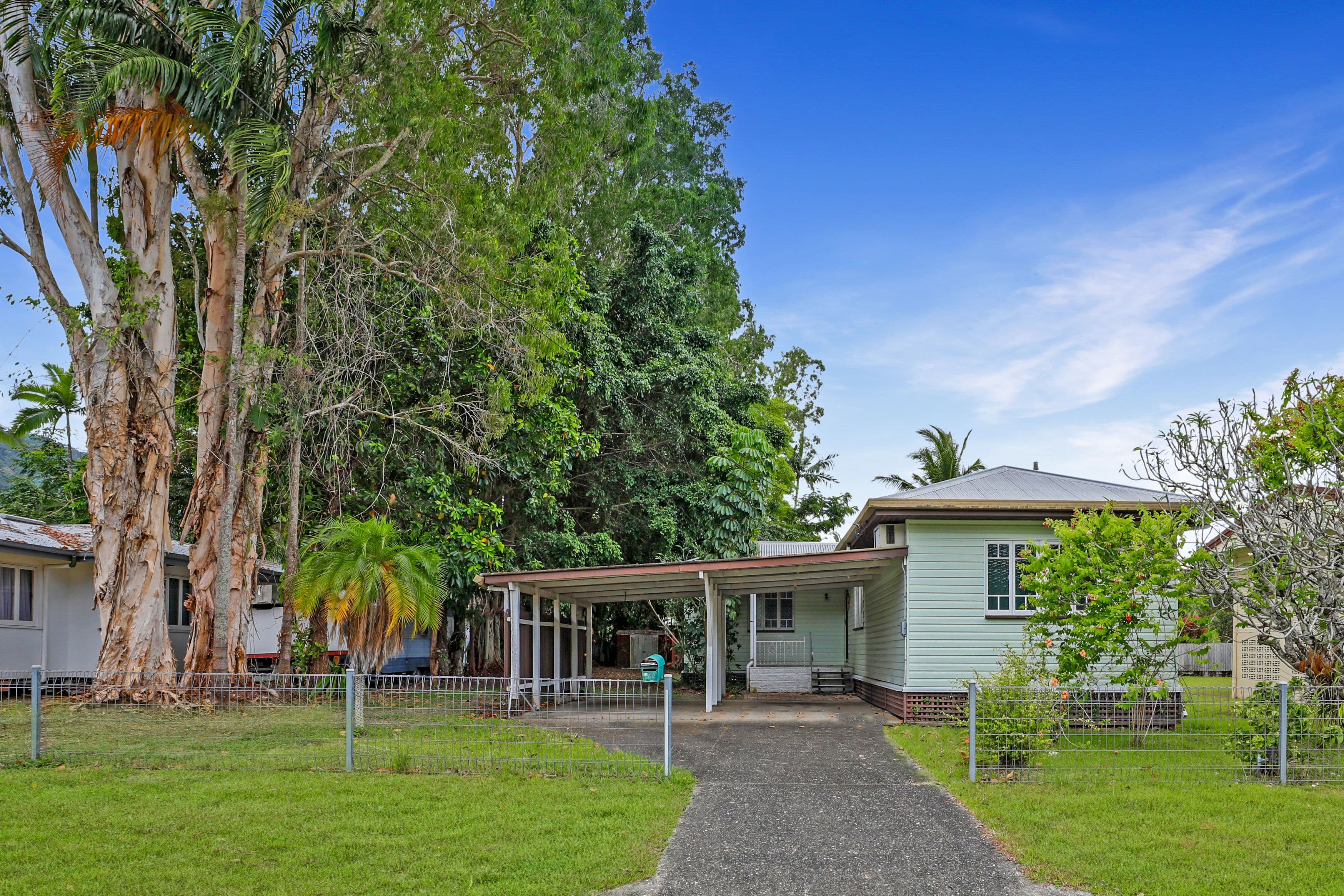 122 Upper Richardson Street, Whitfield QLD 4870, Whitfield - Image 1
