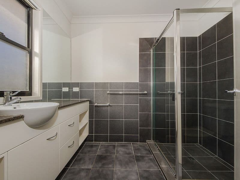 2 Geraldton Drive, VARSITY LAKES QLD 4227, Varsity Lakes - Thumbnail 7