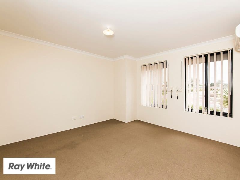 45 Parnham Avenue, Ellenbrook WA 6069, Ellenbrook - Thumbnail 2