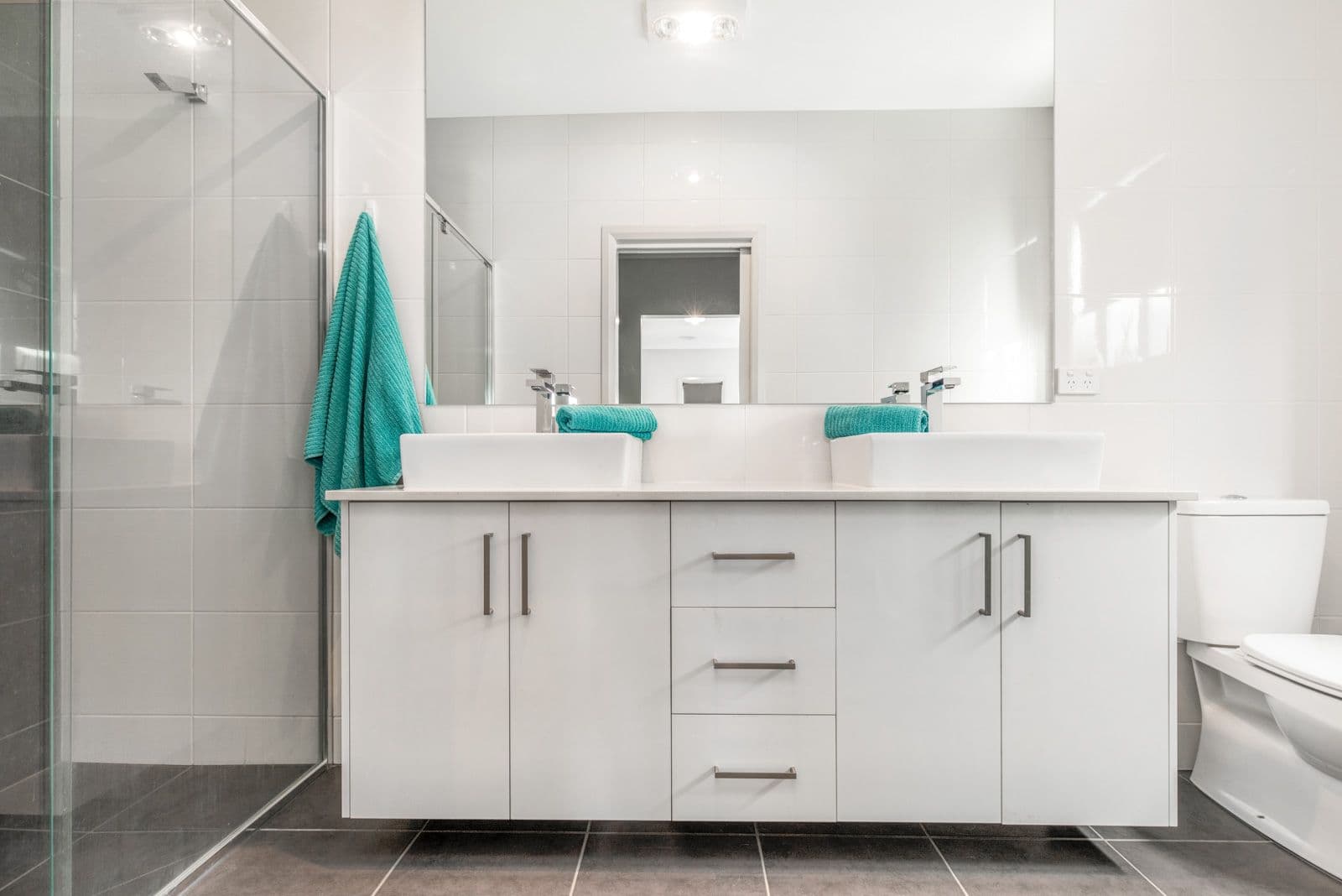 11 Elgata Way, Werribee VIC 3030, Werribee - Thumbnail 3
