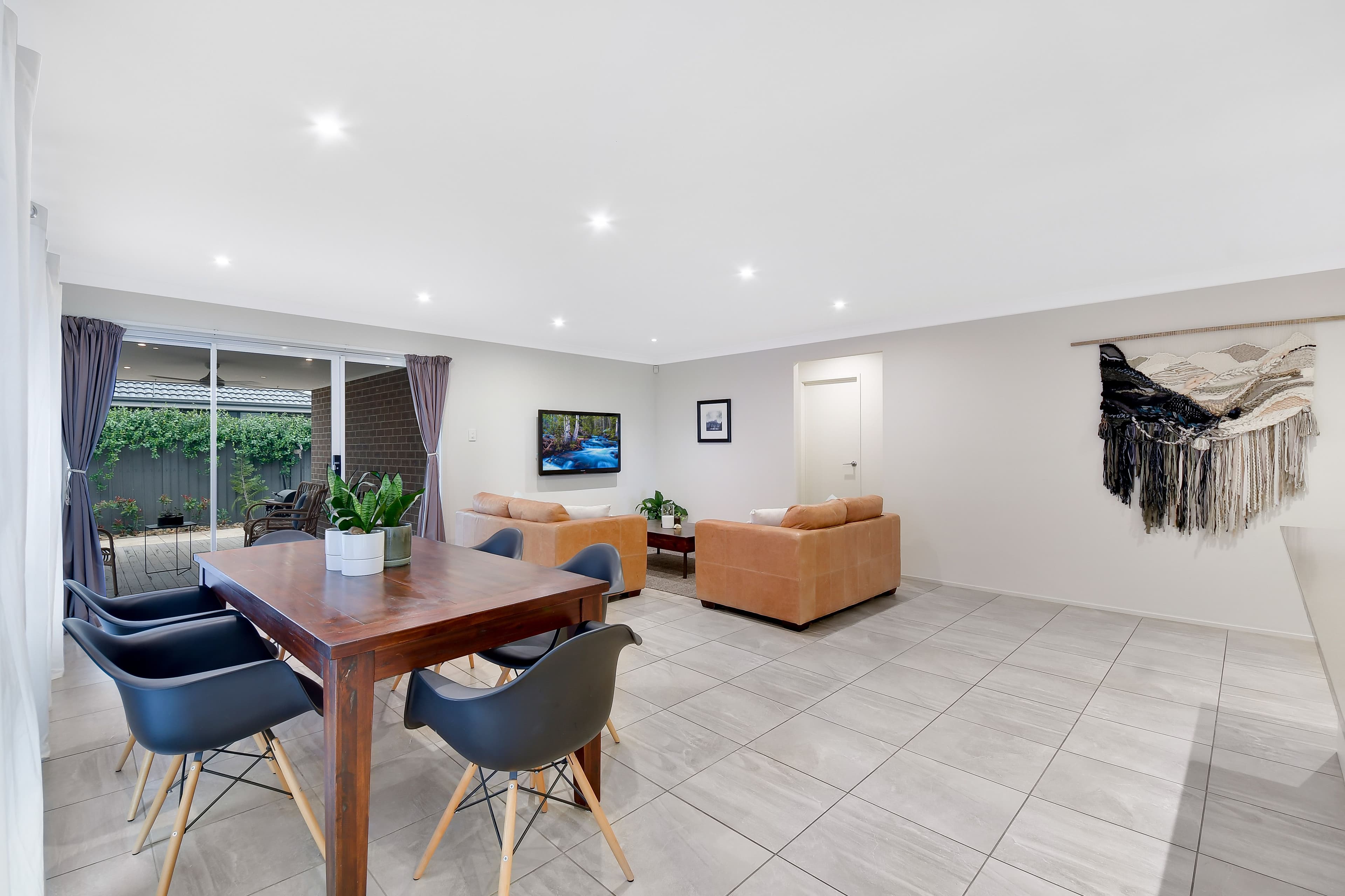 15 Oates Street, Spring Farm NSW 2570, Spring Farm - Thumbnail 3
