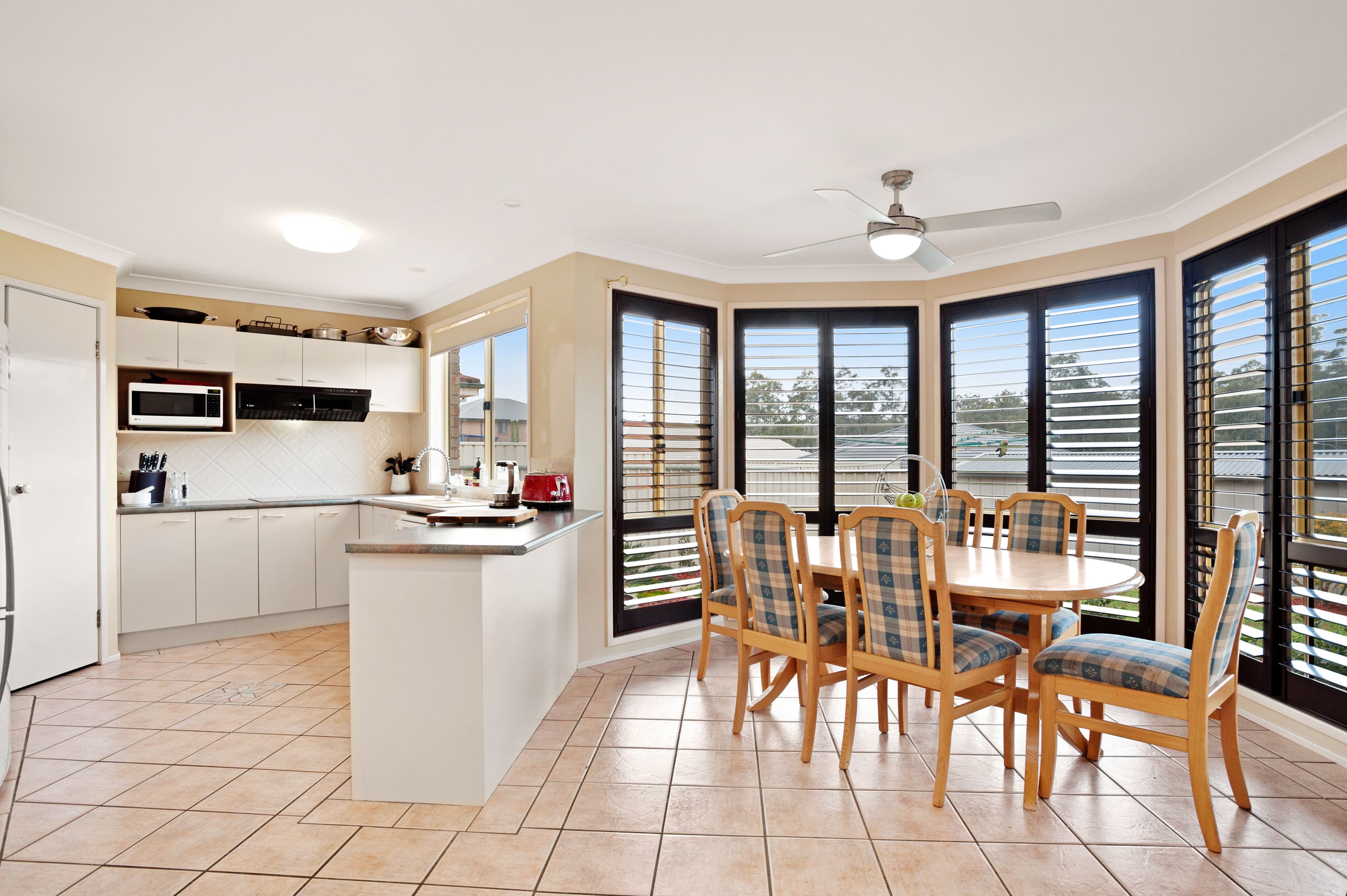 2 Yasawa Close, Ashtonfield - Thumbnail 2