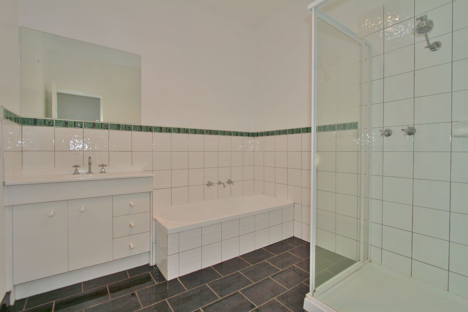 52 Hall Road, Heathcote VIC 3523, Heathcote - Thumbnail 7