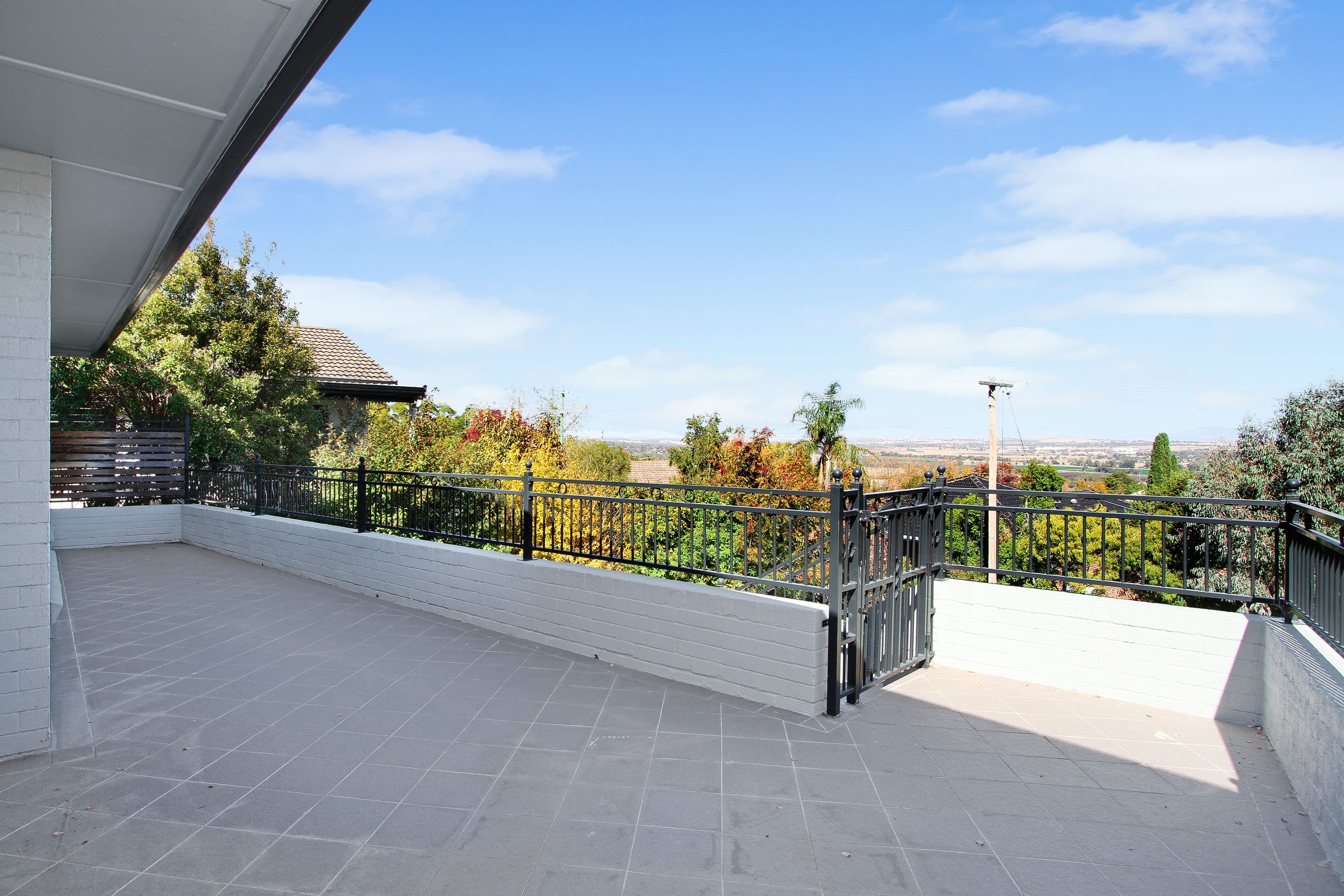 21 Golf Street, Tamworth NSW 2340, Tamworth - Thumbnail 2