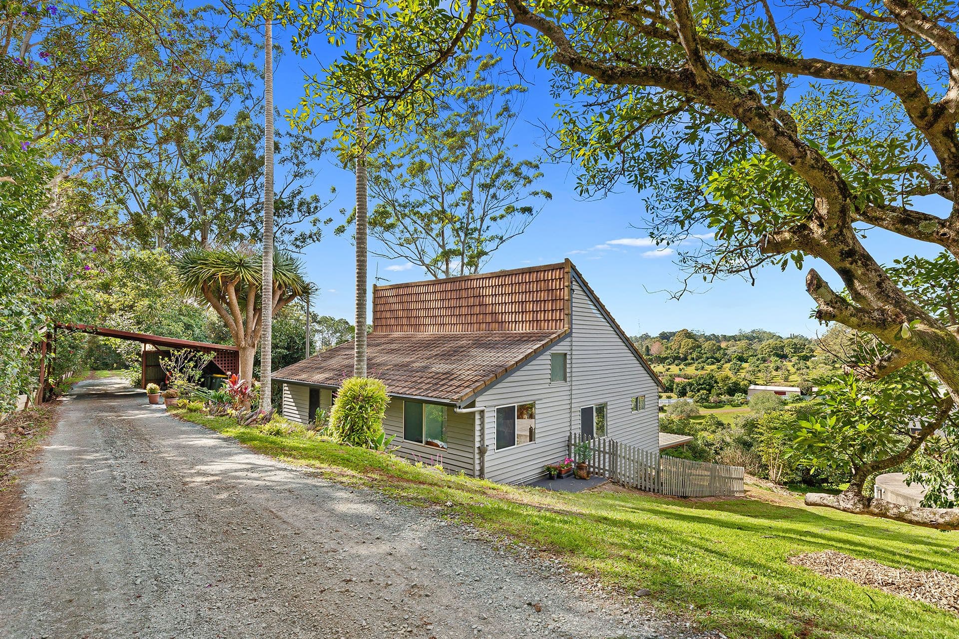 2 St Bernard Street, Tamborine Mountain QLD 4272, Tamborine Mountain - Thumbnail 2
