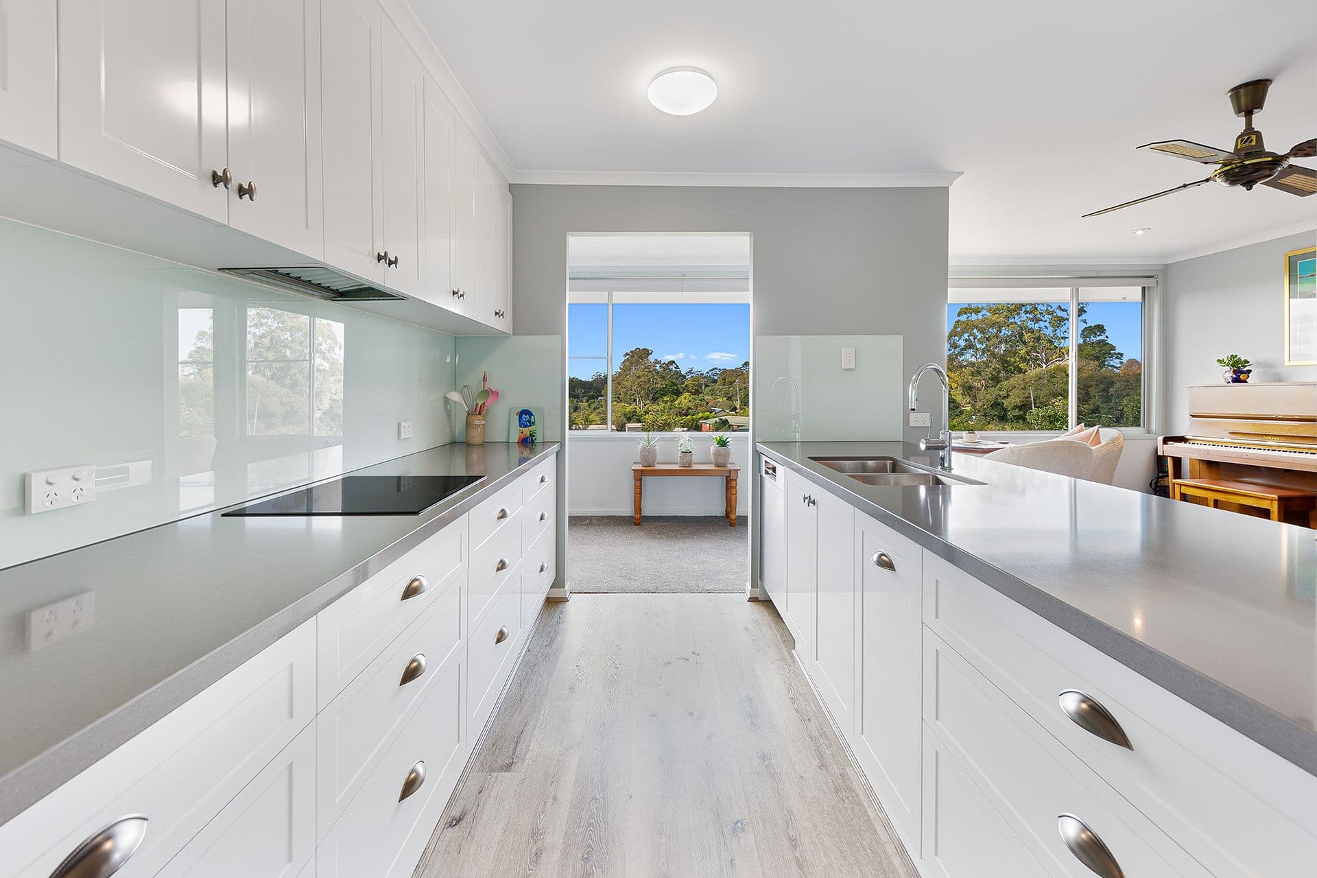 2 St Bernard Street, Tamborine Mountain QLD 4272, Tamborine Mountain - Thumbnail 3