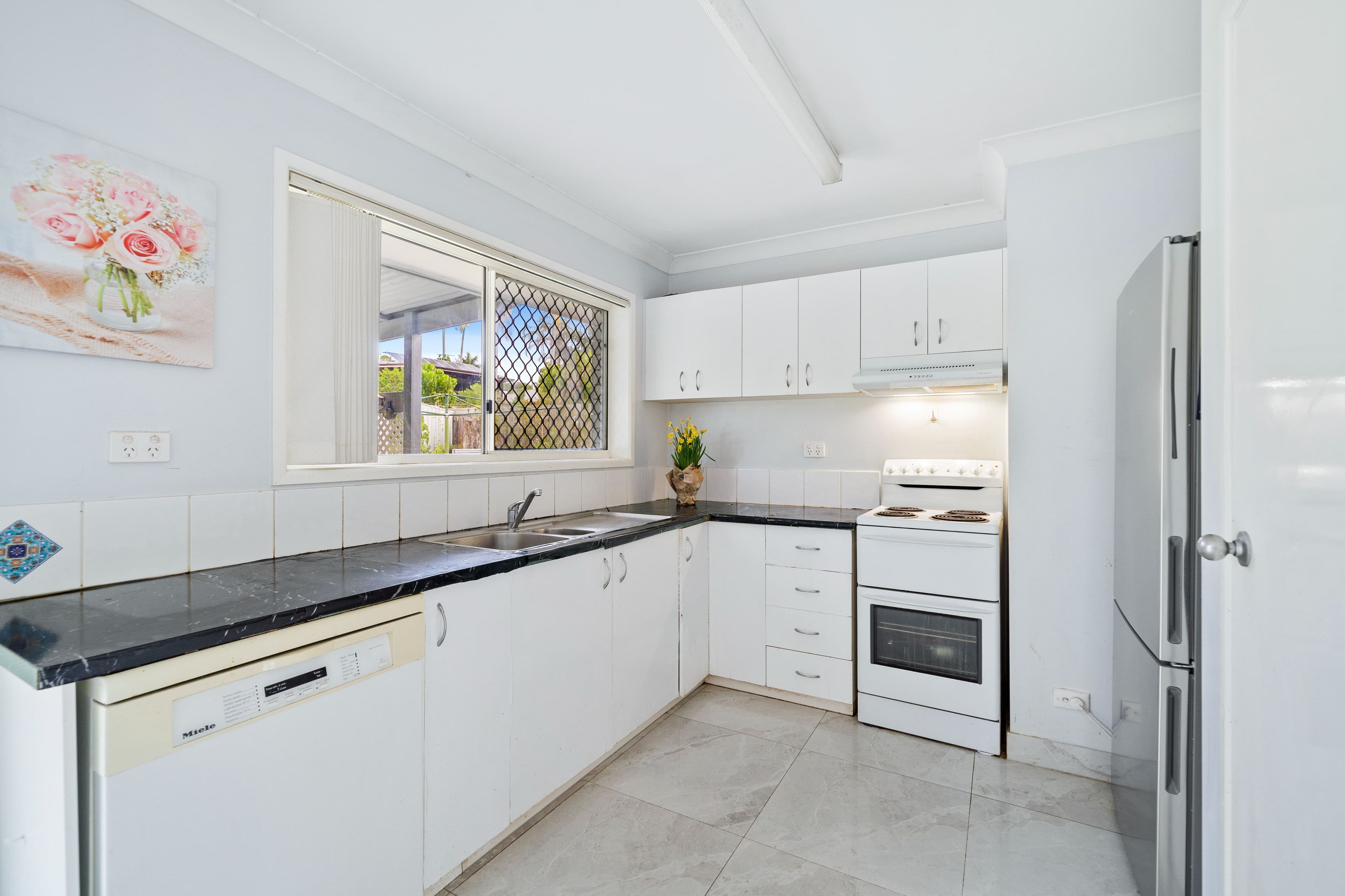 21 Lowanna Street, Slacks Creek QLD 4127, Slacks Creek - Thumbnail 4