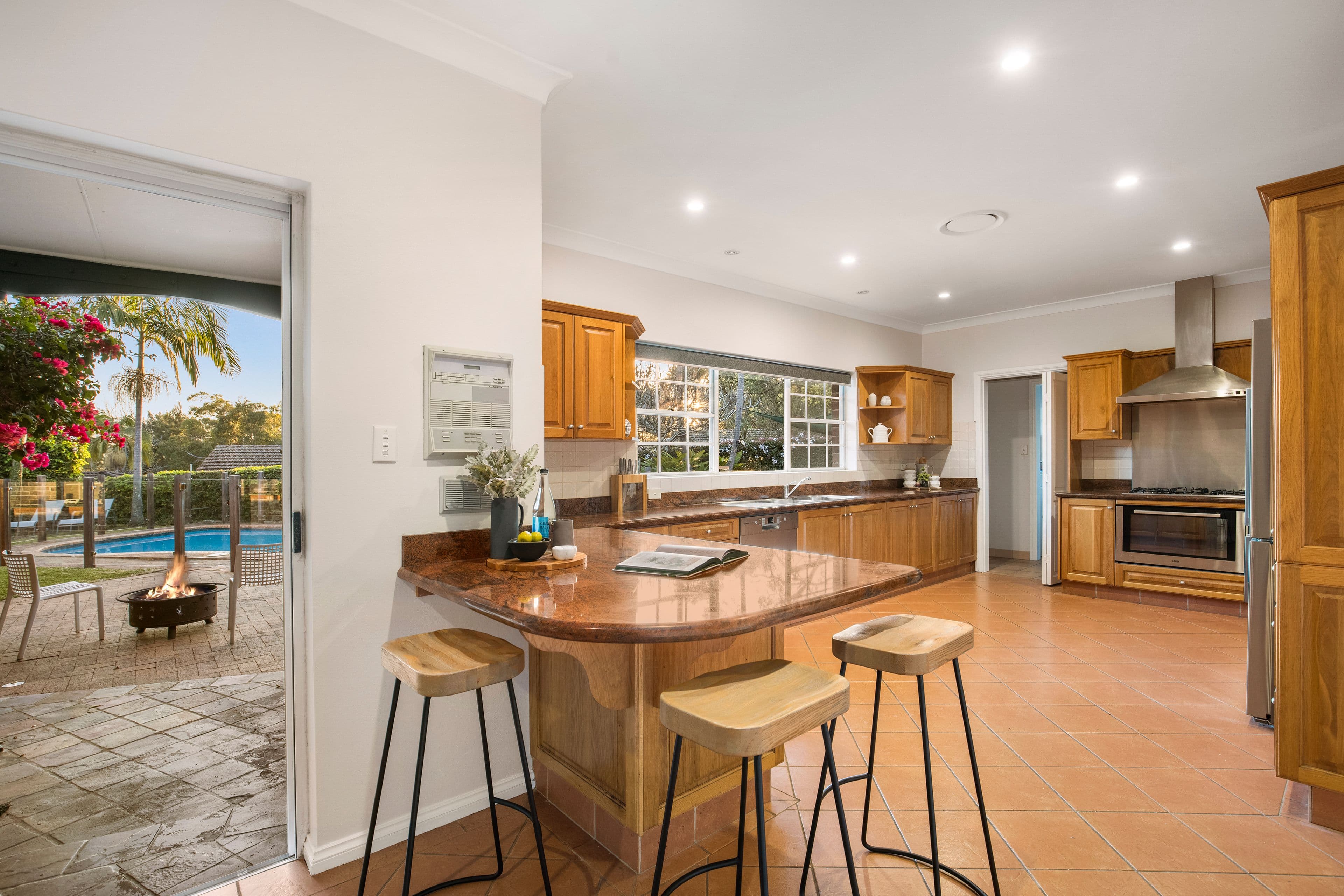 33B Eastern Arterial Road, St Ives NSW 2075, St Ives - Thumbnail 4