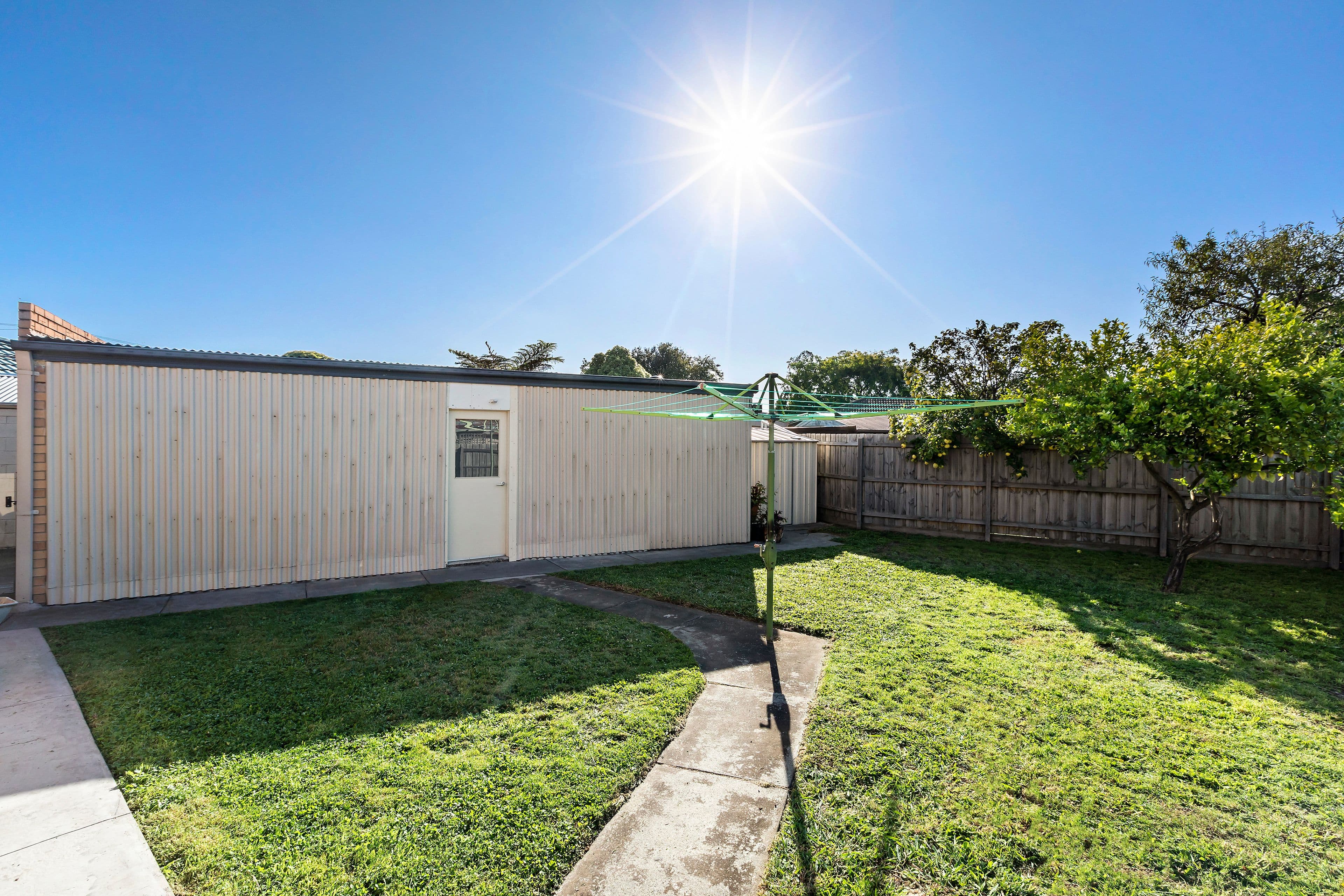 10 Madison Avenue, Dandenong North VIC 3175, Dandenong North - Thumbnail 8