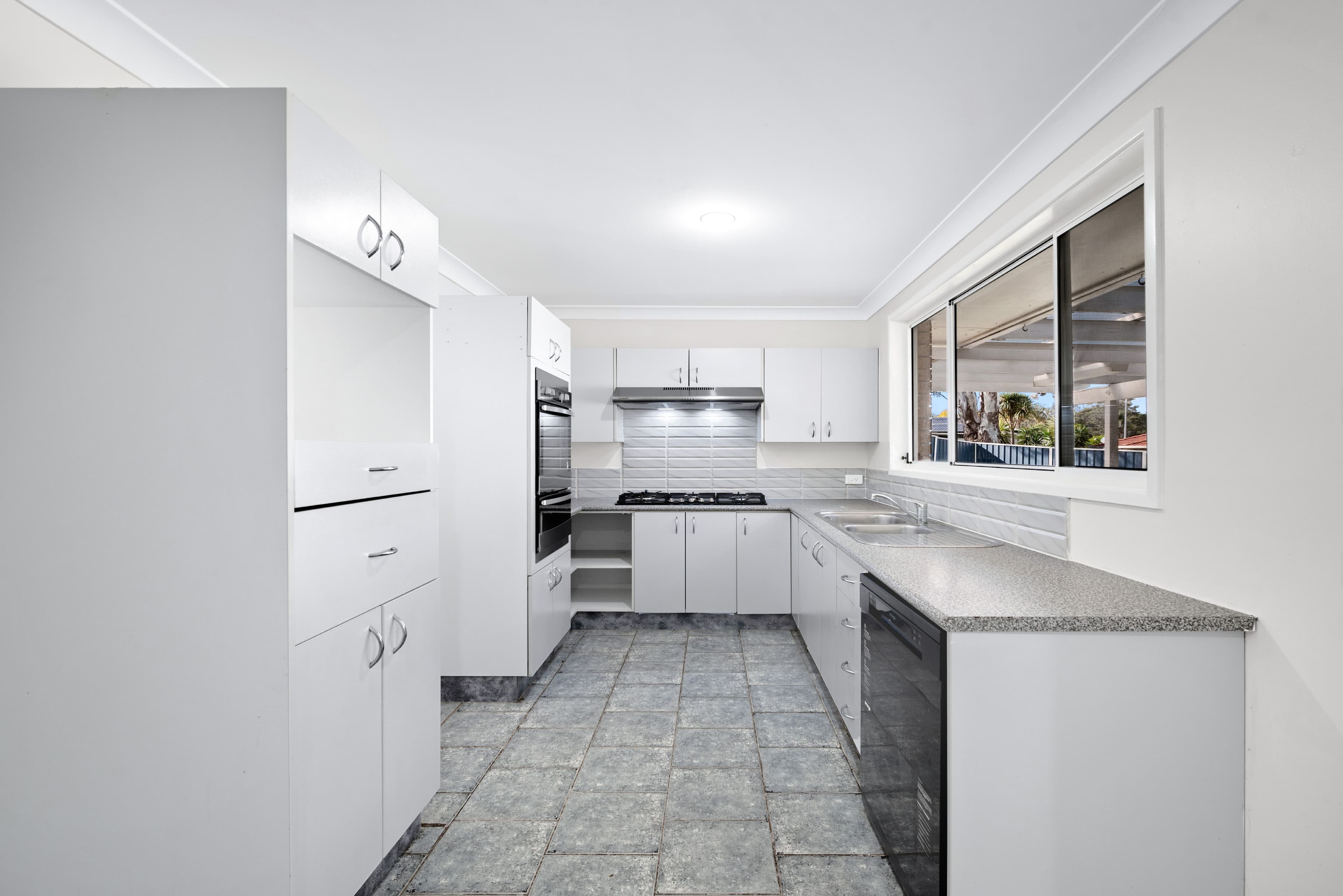 36 Fiveash Street, St Helens Park NSW 2560, St Helens Park - Thumbnail 4