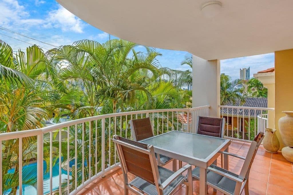 8 Dalpura Street, Chevron Island QLD 4217, Chevron Island - Image 1