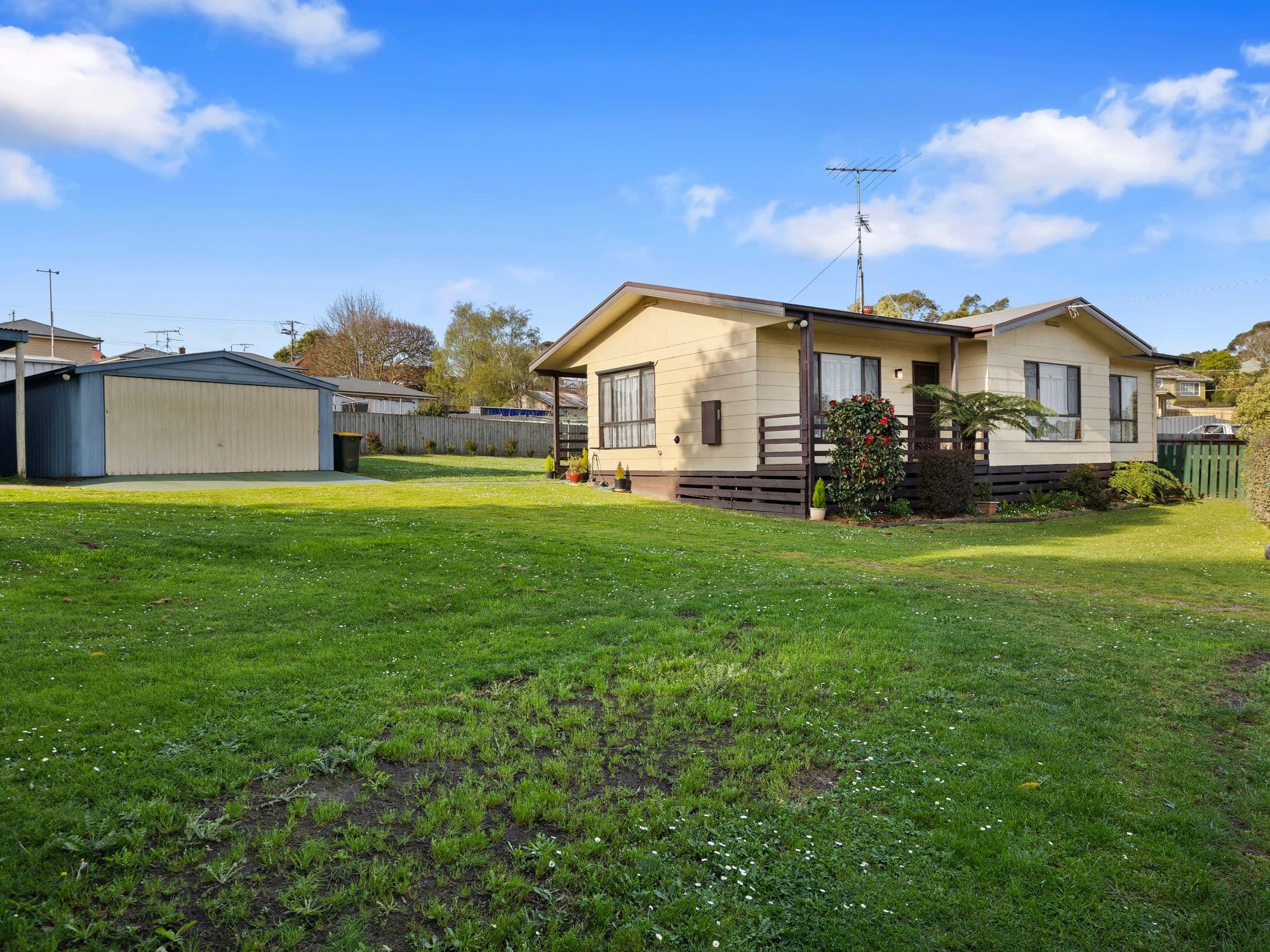 7 Leongatha Road, Korumburra VIC 3950, Korumburra - Thumbnail 3