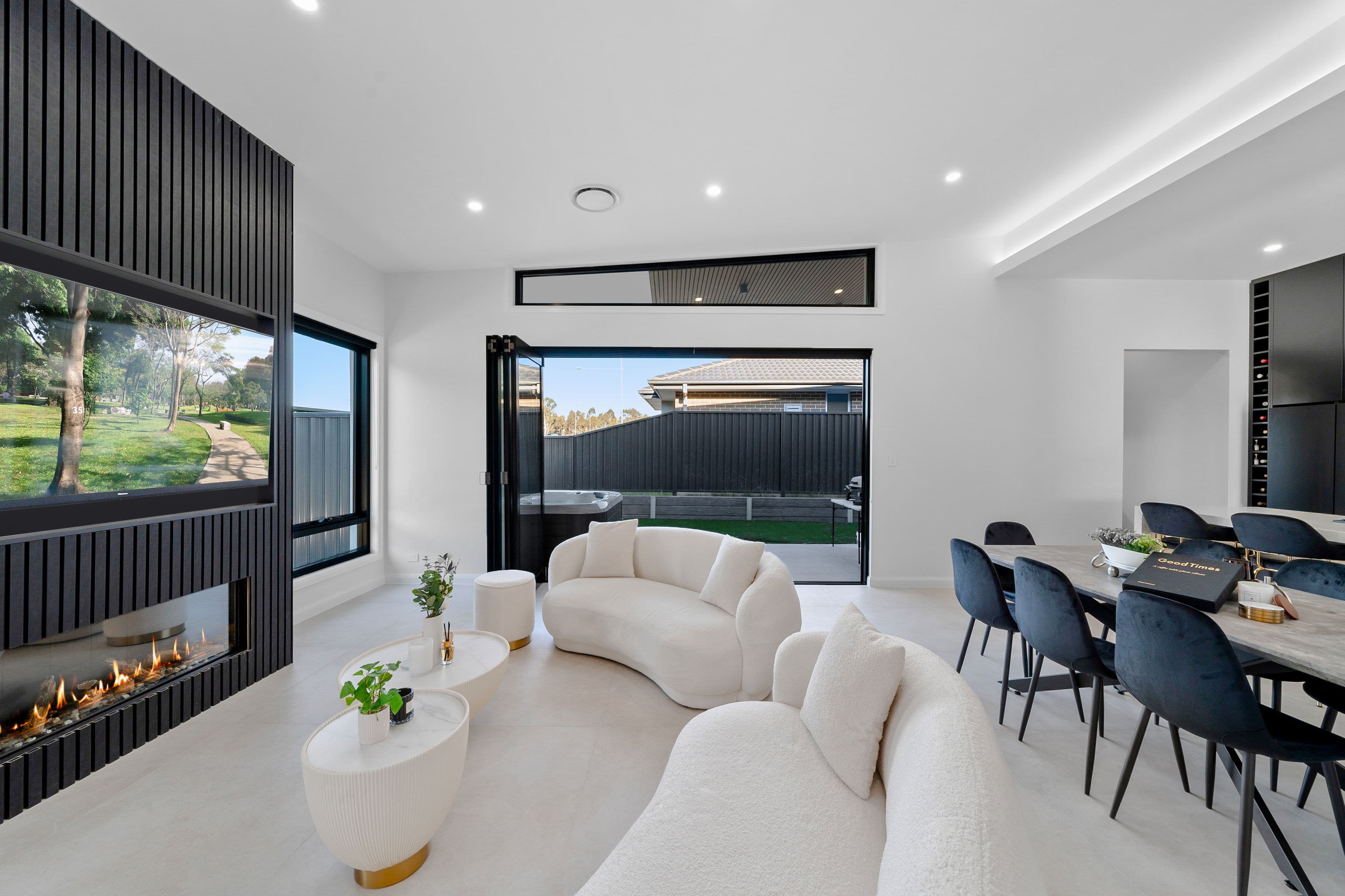 14 Hungerford Street, Catherine Field NSW 2557, Catherine Field - Thumbnail 2