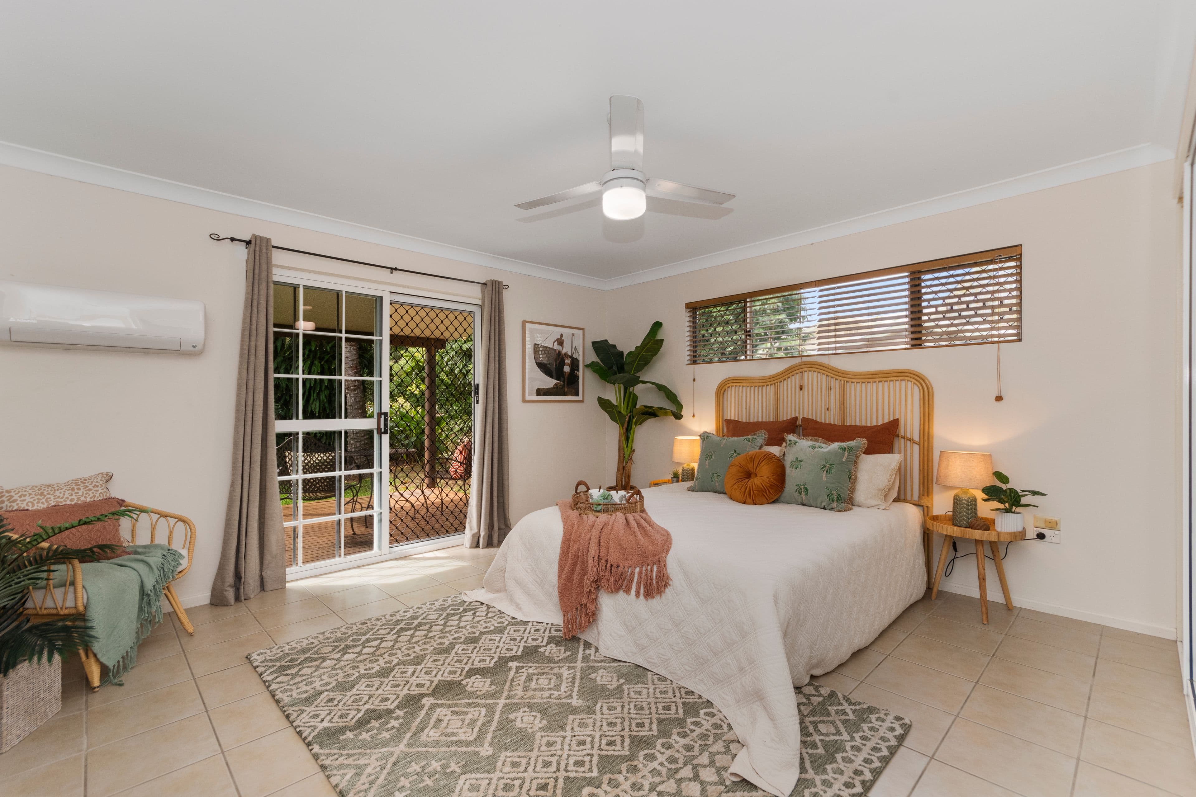 71 Marina Drive, Bushland Beach QLD 4818, Bushland Beach - Thumbnail 4
