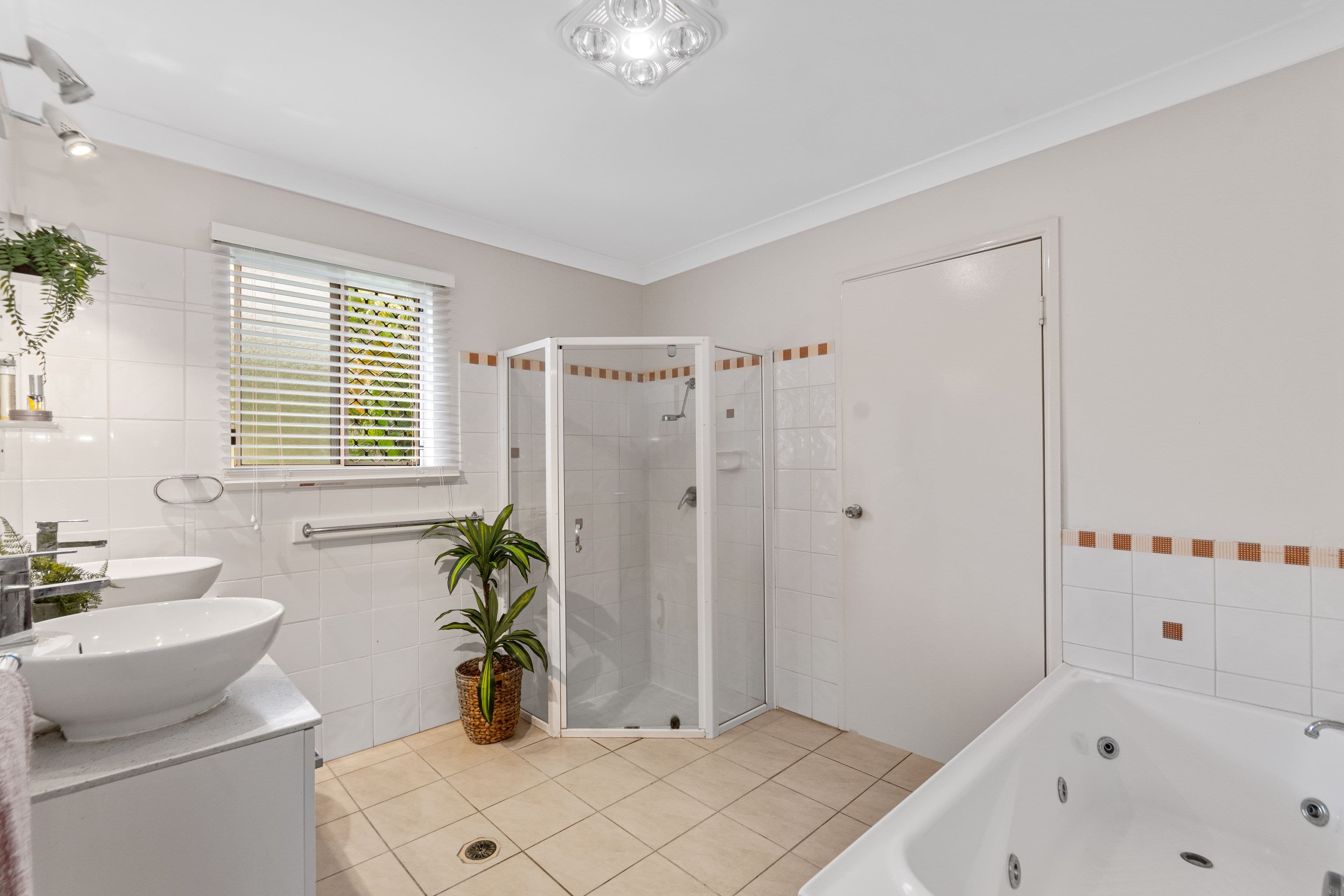 71 Marina Drive, Bushland Beach QLD 4818, Bushland Beach - Thumbnail 6
