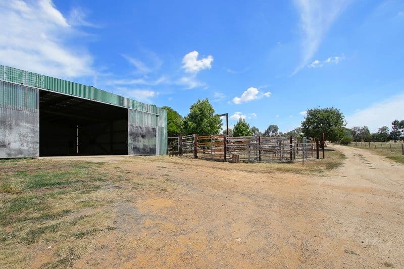 358 Mia Mia Road, Gooramadda VIC 3685, Gooramadda - Thumbnail 4
