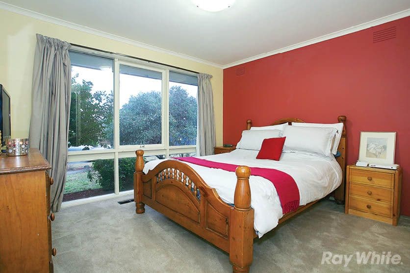15 Amblecote Crescent, Mulgrave VIC 3170, Mulgrave - Thumbnail 5