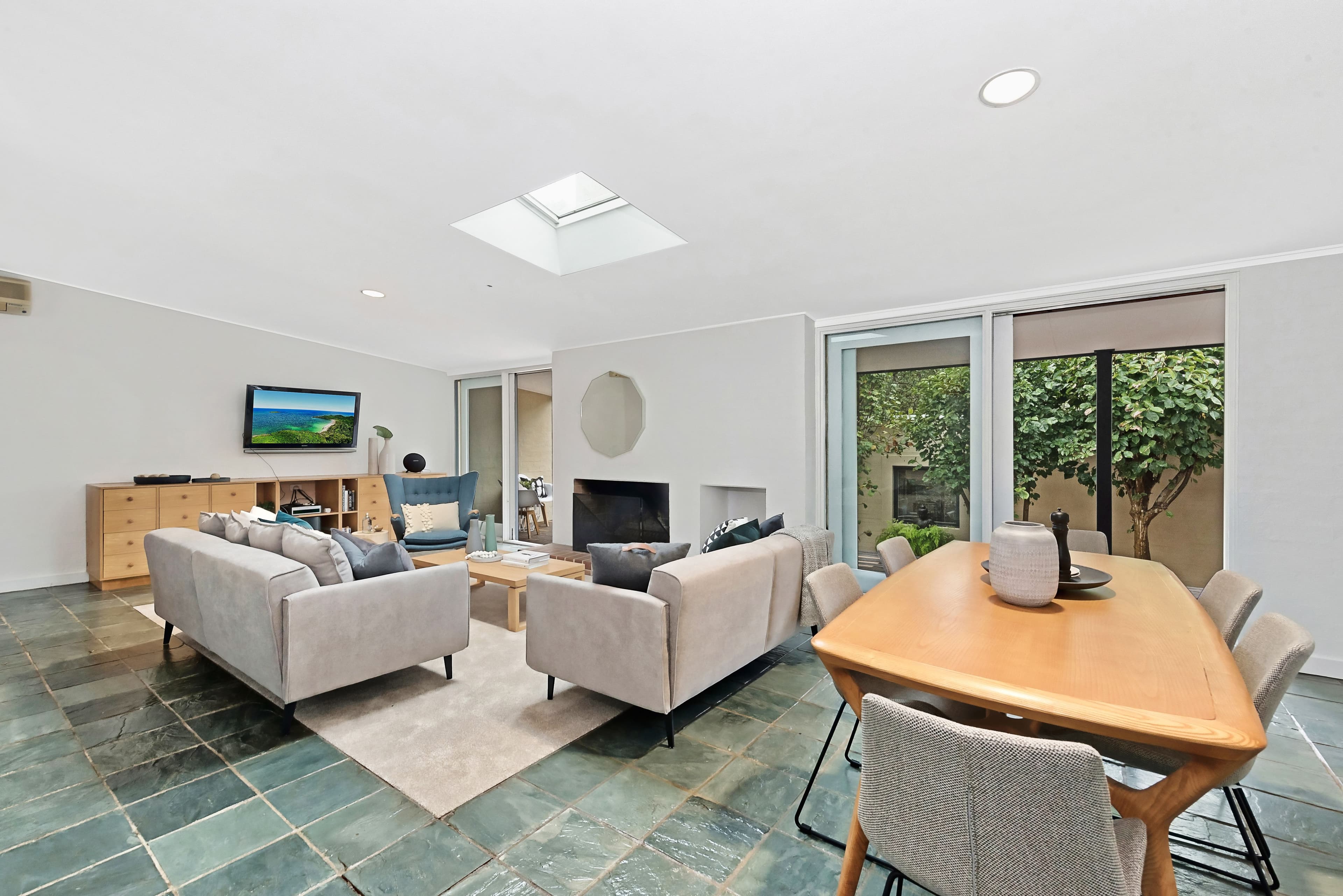 18 Higginbotham Road, Gladesville - Thumbnail 3