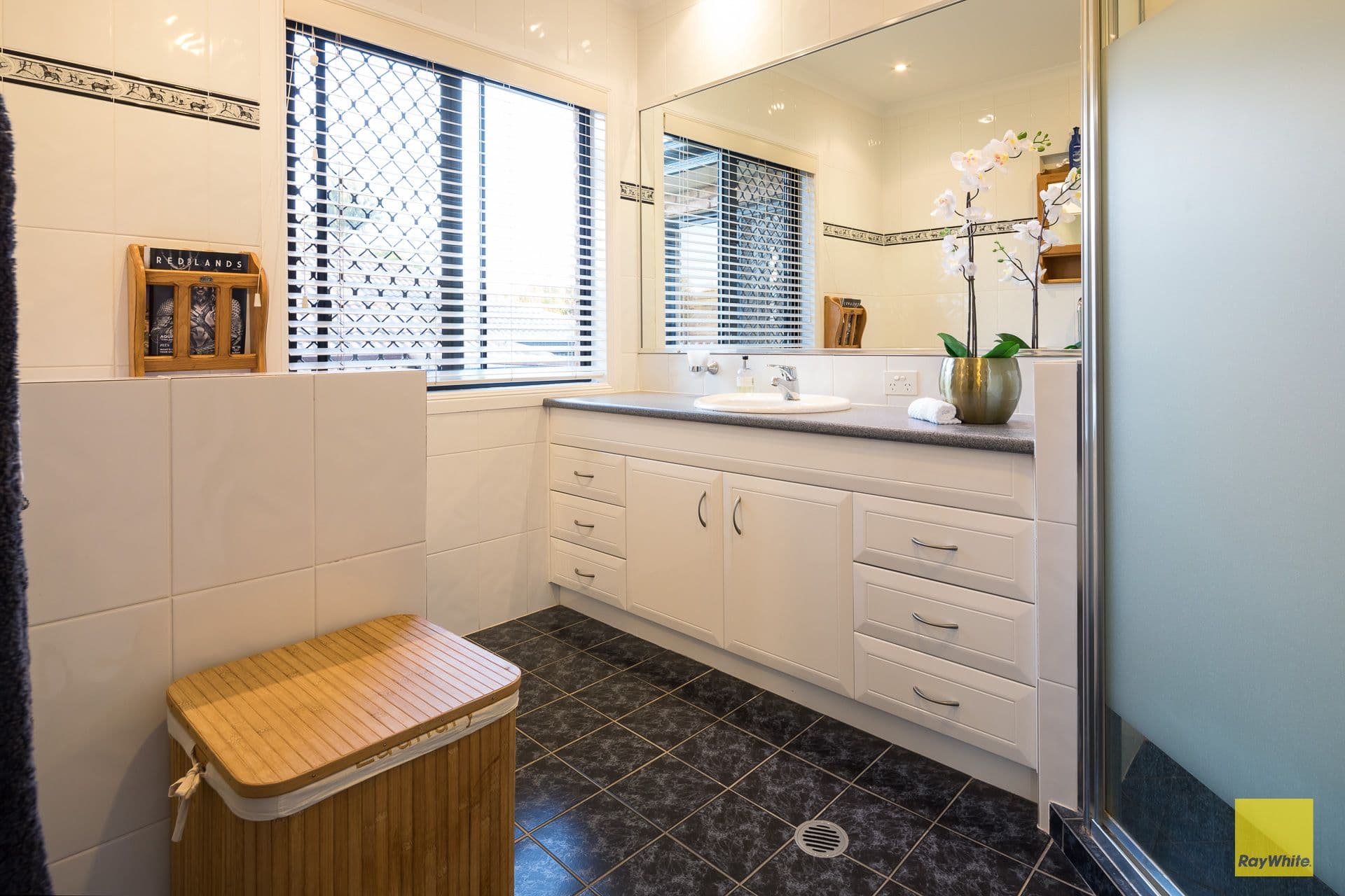 9 Watervale Drive, Redland Bay QLD 4165, Redland Bay - Thumbnail 7
