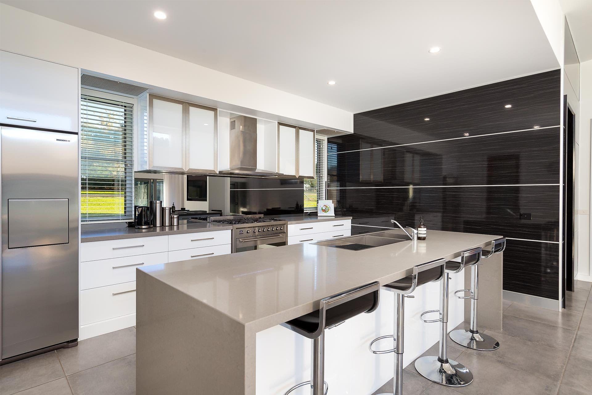 31 Hillandale Court, Bonegilla VIC 3691, Bonegilla - Thumbnail 2