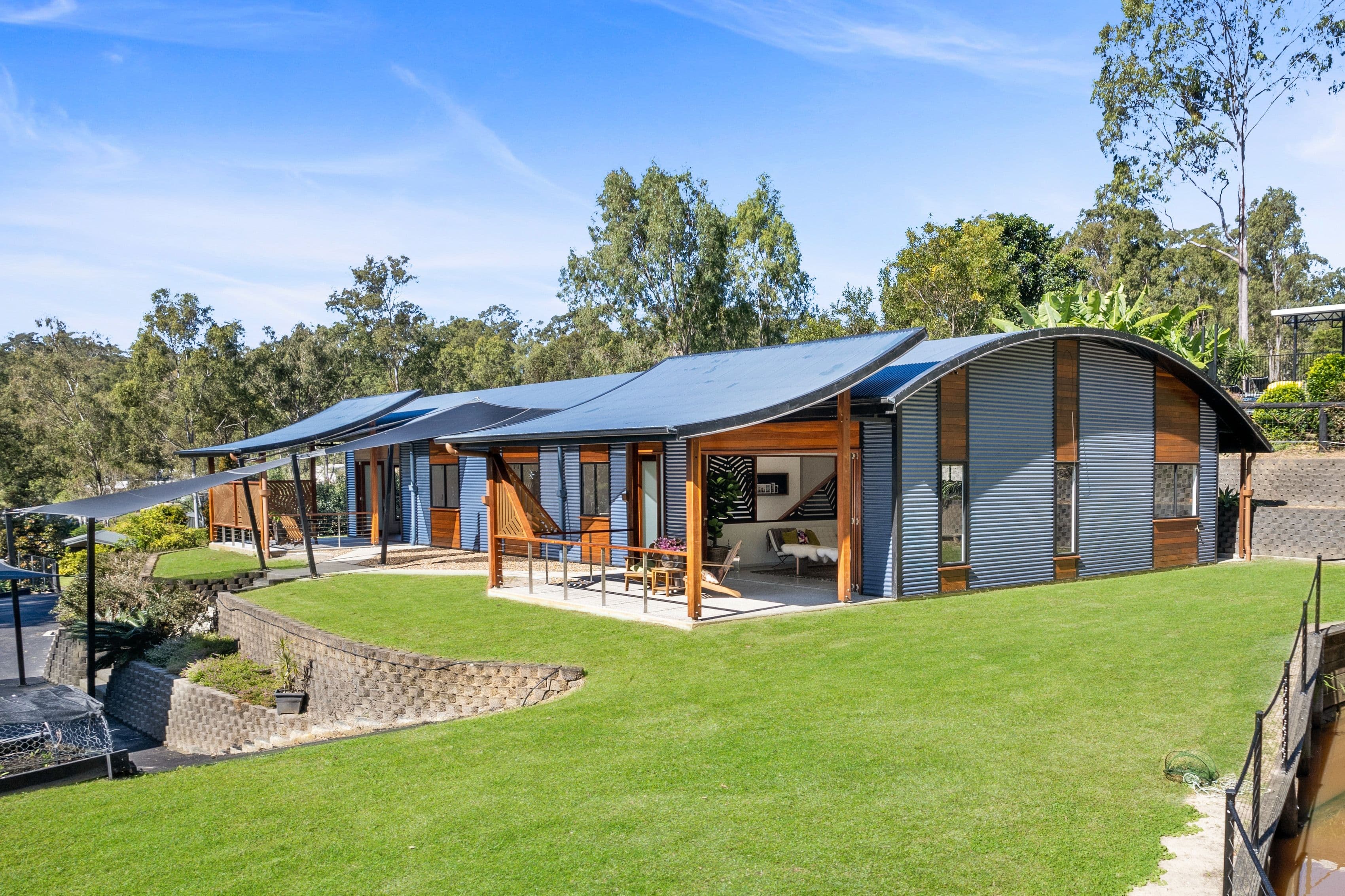 298-300 Bamboo Drive, Woodhill QLD 4285, Woodhill - Thumbnail 2