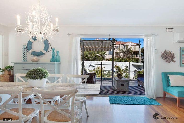 23 Ocean Street, Mermaid Beach QLD 4218, Mermaid Beach - Thumbnail 4