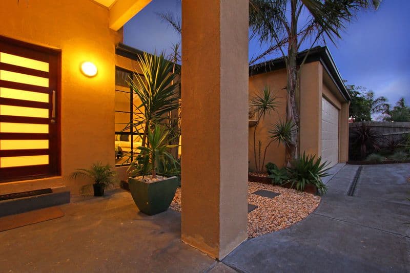 14 Seaview Close, ROSEBUD VIC 3939, Rosebud - Thumbnail 2