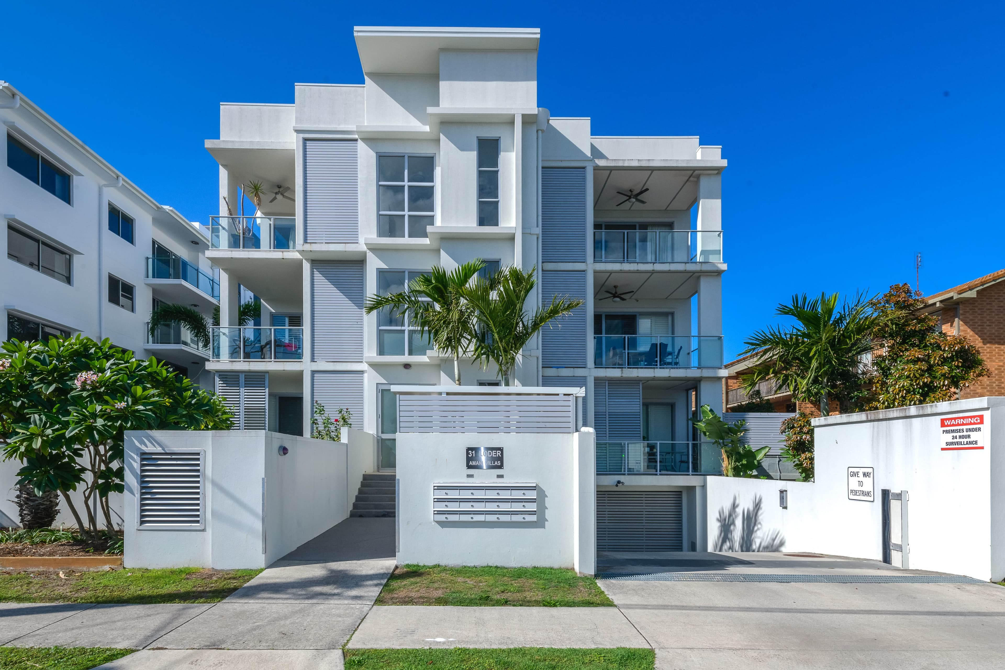 31 Loder Street, Biggera Waters QLD 4216, Biggera Waters - Image 1