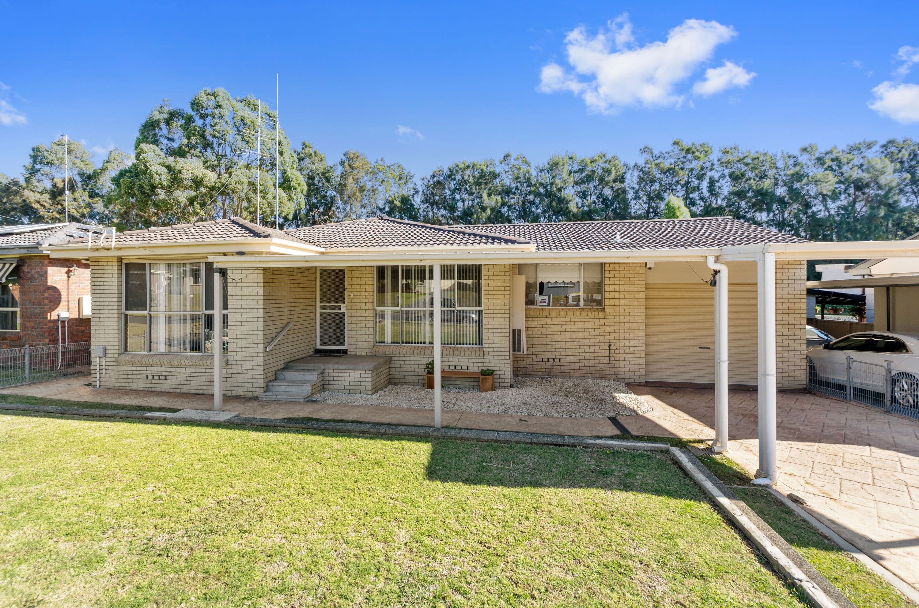 18 St James Crescent, Dapto - Thumbnail 2