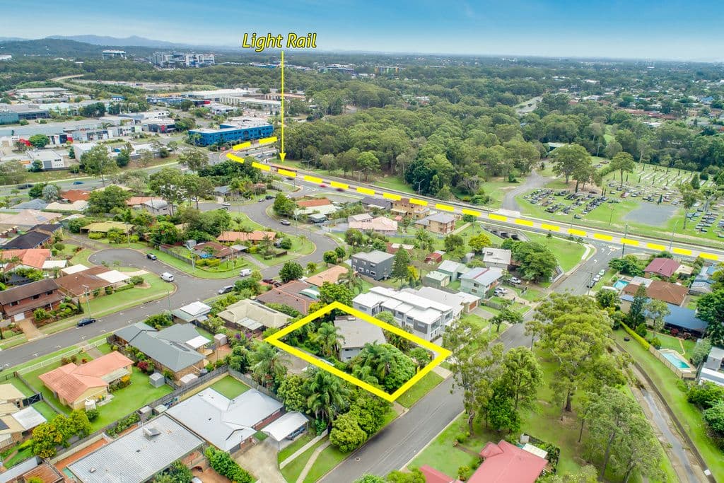 9 Bambarra Street, Southport QLD 4215, Southport - Image 1