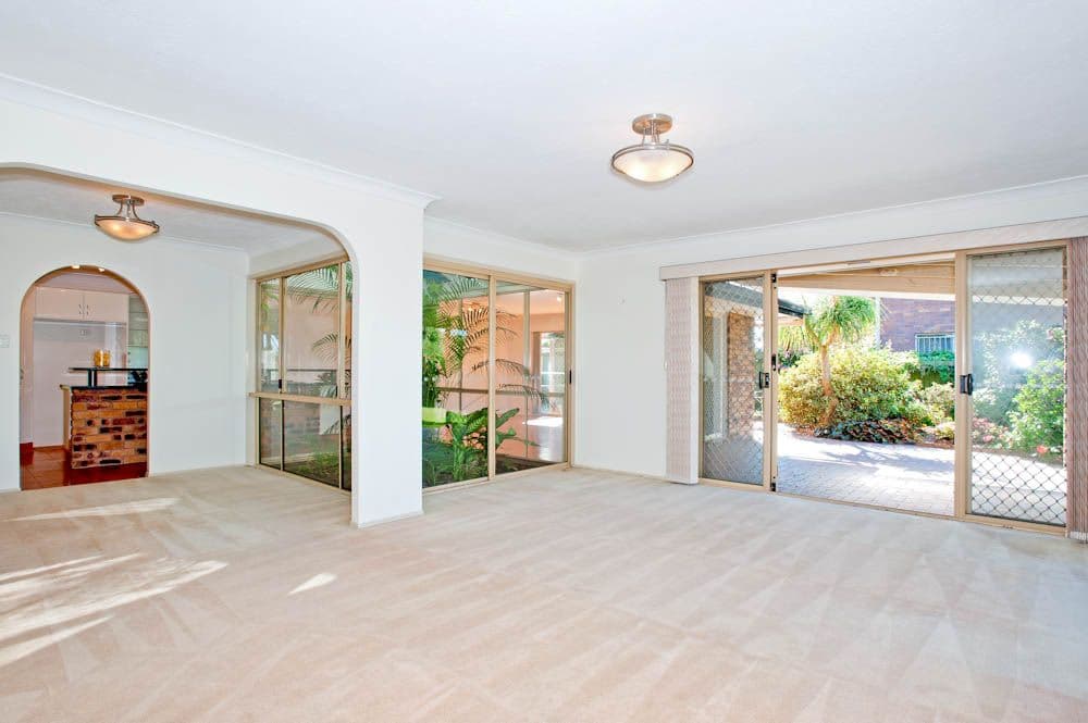 16 Boorala Crescent, Eight Mile Plains QLD 4113, Eight Mile Plains - Thumbnail 5
