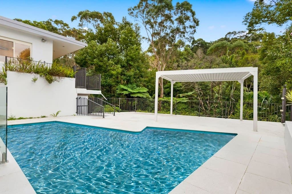 11 The Outpost, Northbridge - Thumbnail 4