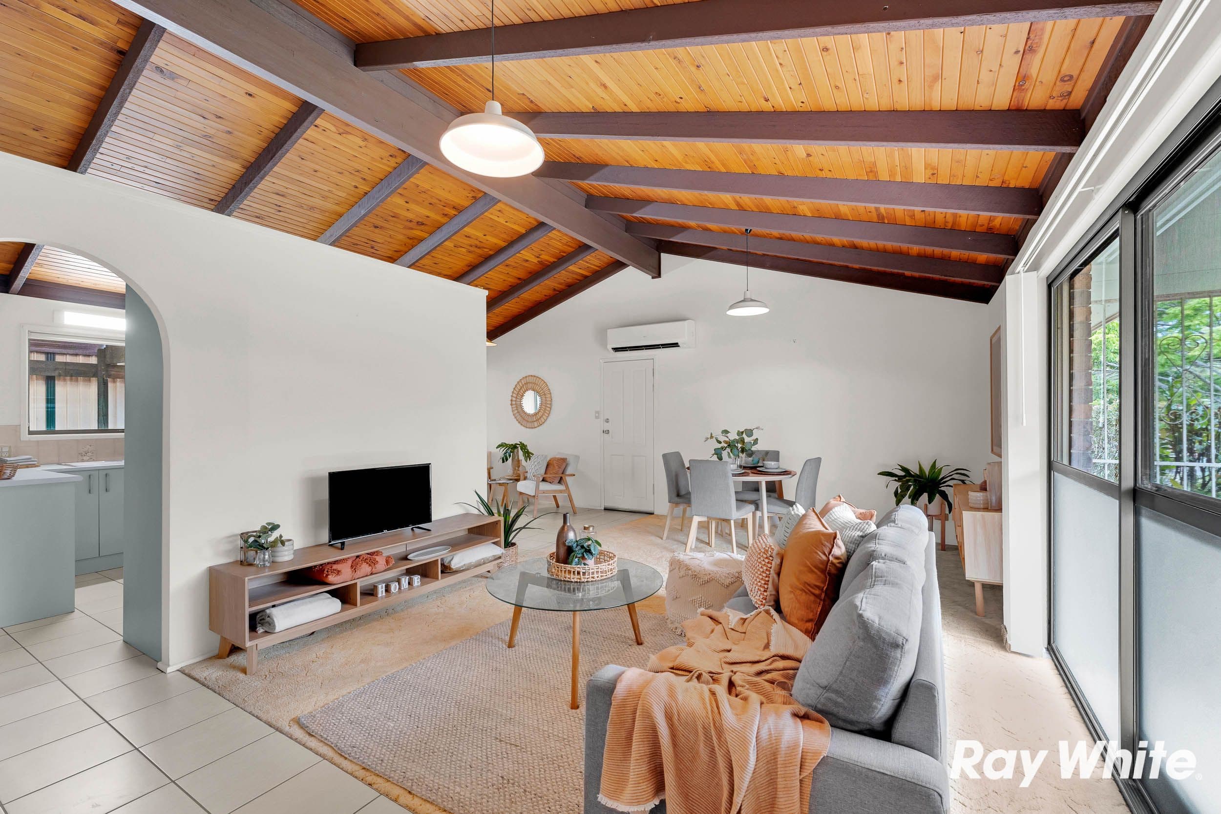 2 Williams Way, Calamvale QLD 4116, Calamvale - Thumbnail 2