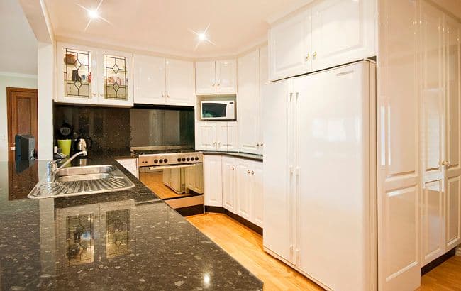10 Renwick Road, FERNTREE GULLY VIC 3156, Ferntree Gully - Thumbnail 3