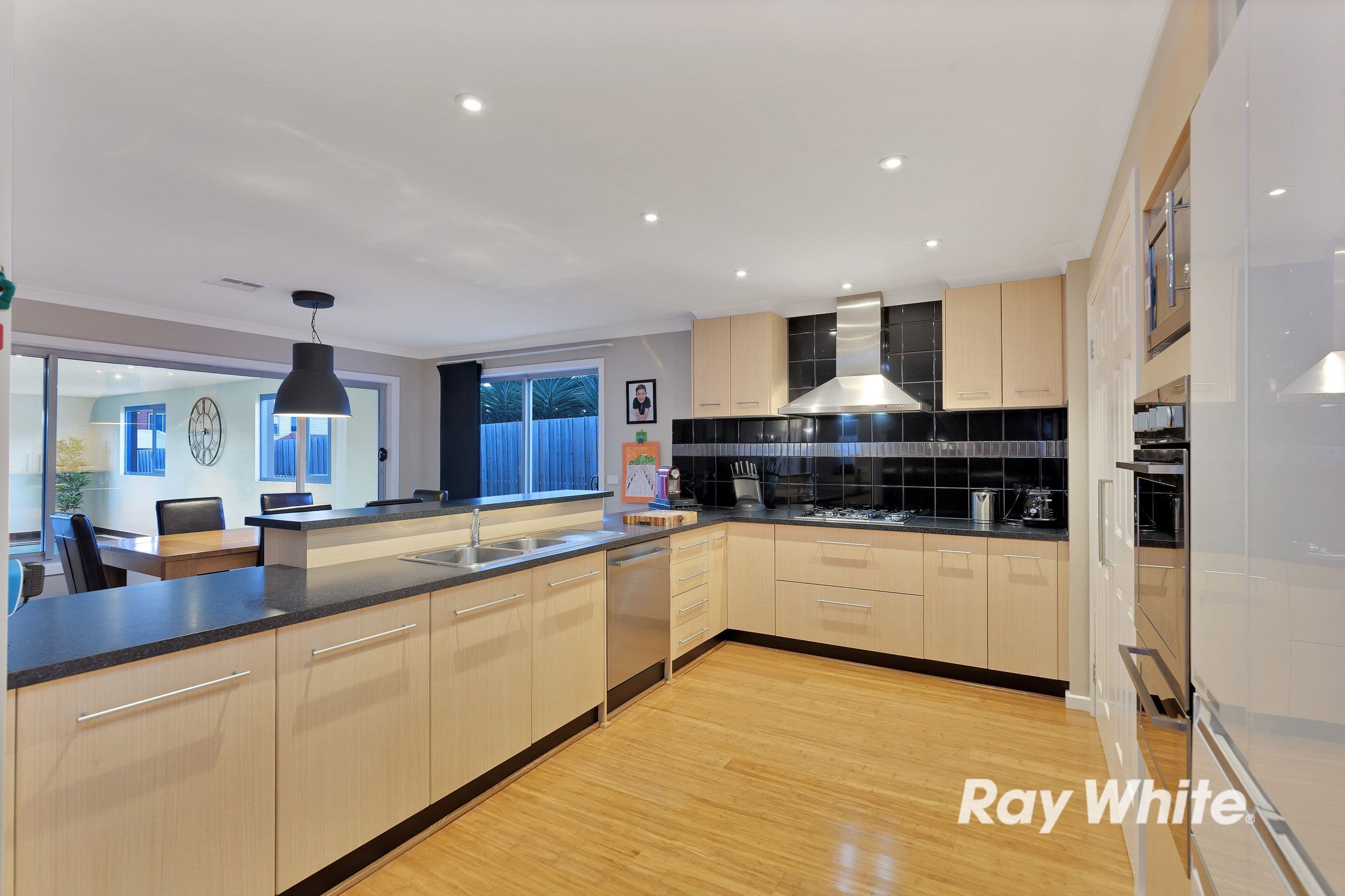 14 Ellesmere Way, Truganina VIC 3029, Truganina - Thumbnail 4