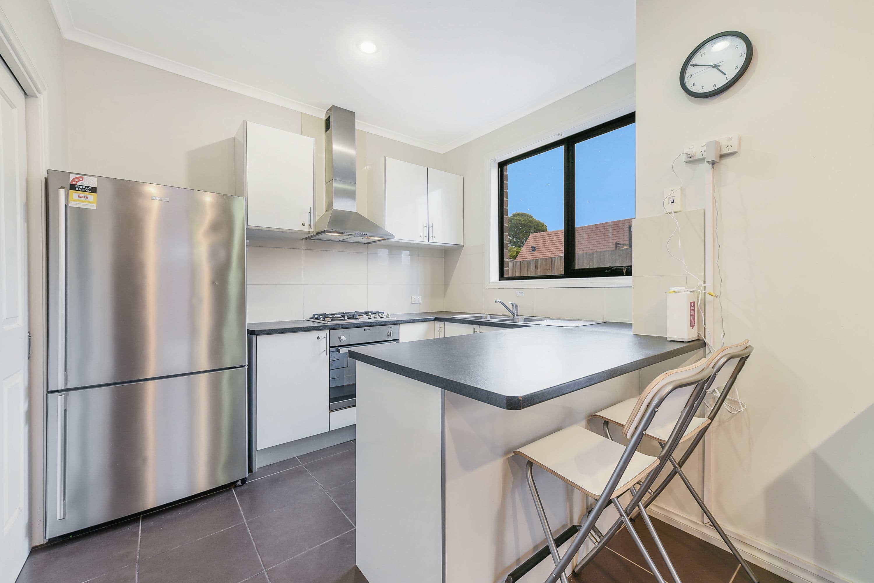 27 Glenbrook Avenue, Clayton VIC 3168, Clayton - Thumbnail 3
