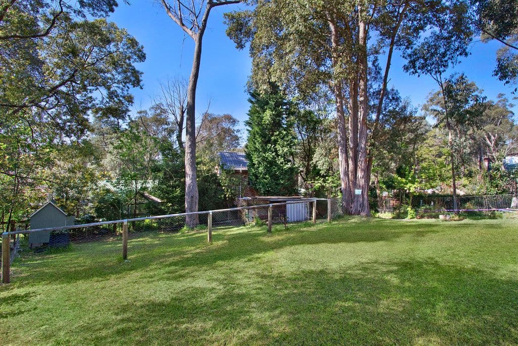 69 Lieutenant Bowen Road, Bowen Mountain - Thumbnail 2