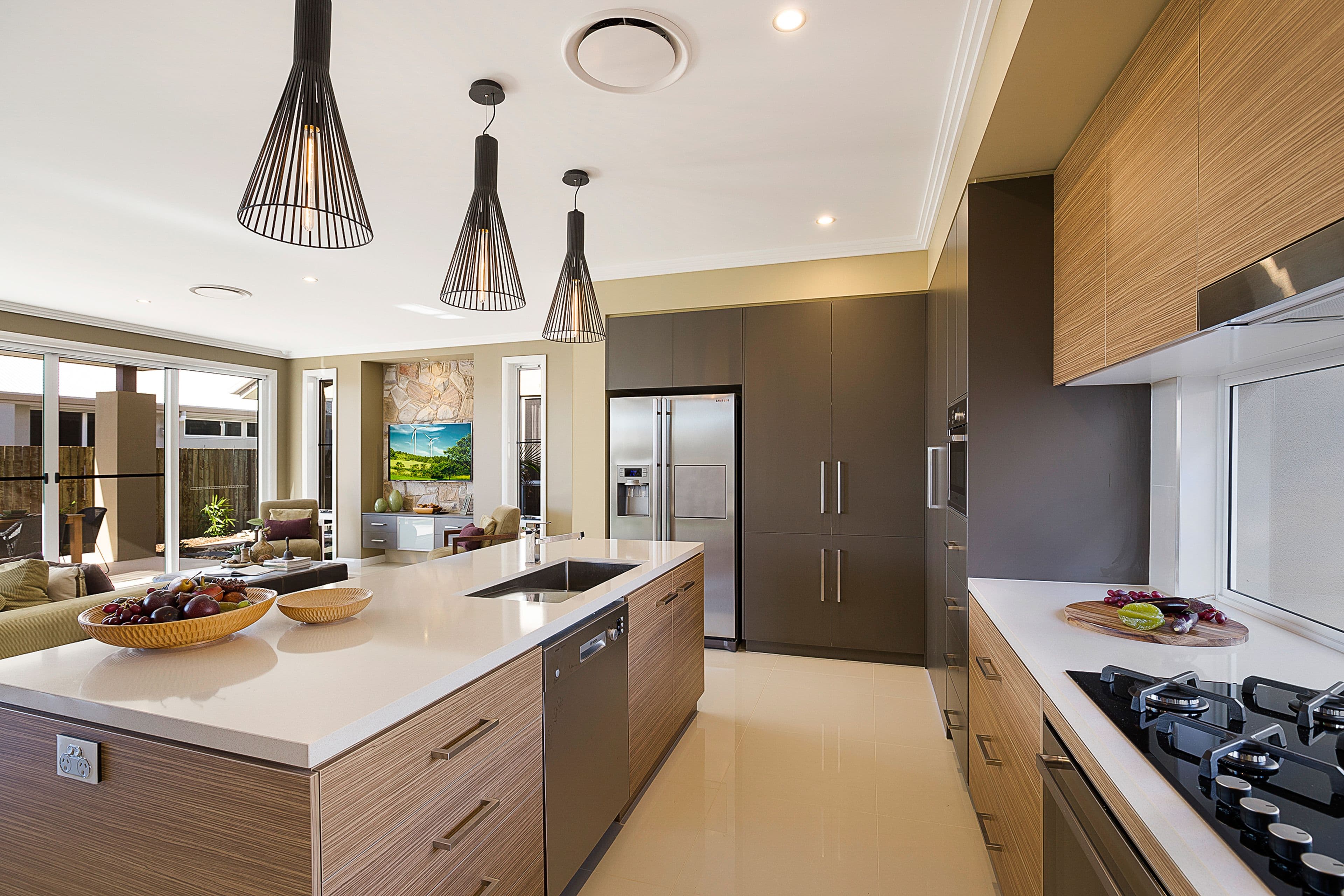 15 Daniells Close, Middle Ridge QLD 4350, Middle Ridge - Thumbnail 3